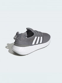Кроссовки Adidas Swift модель GZ3495 Фото
