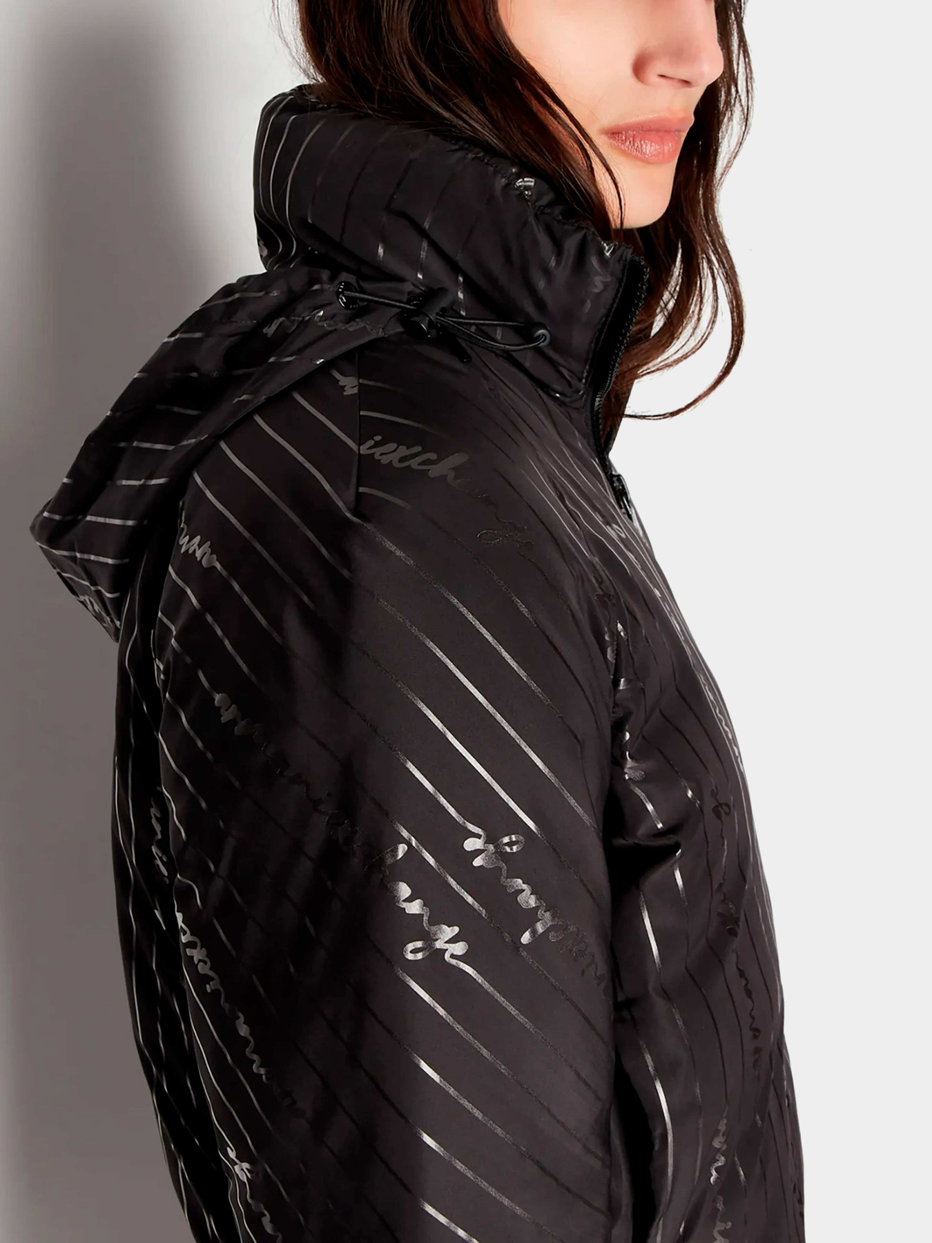 Куртки и дубленки Armani Exchange модель 6RYB06-YN1MZ-02EL Фото