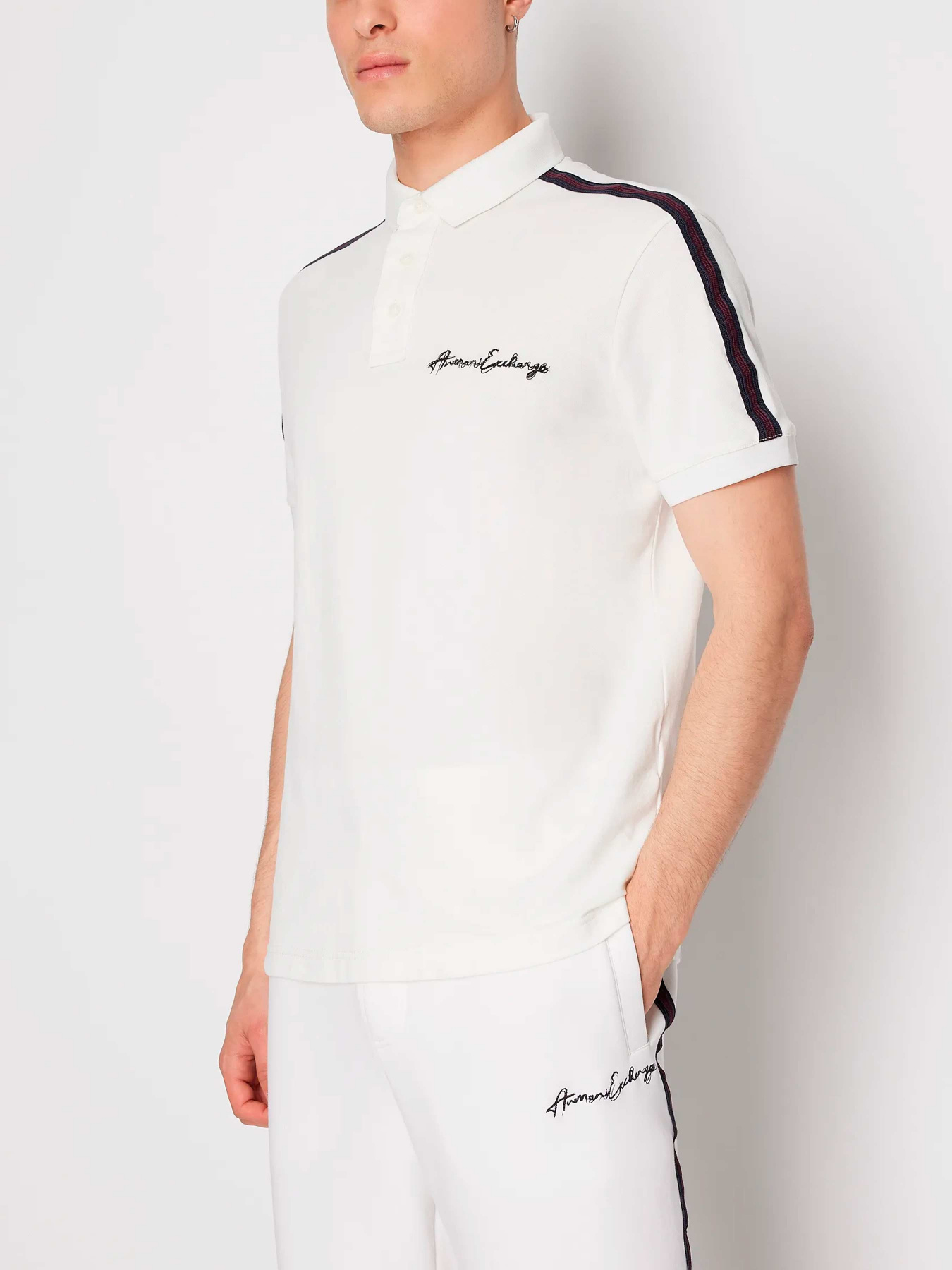 Футболки и поло Armani Exchange модель 6RZFLD-ZJYCZ-1116 Фото
