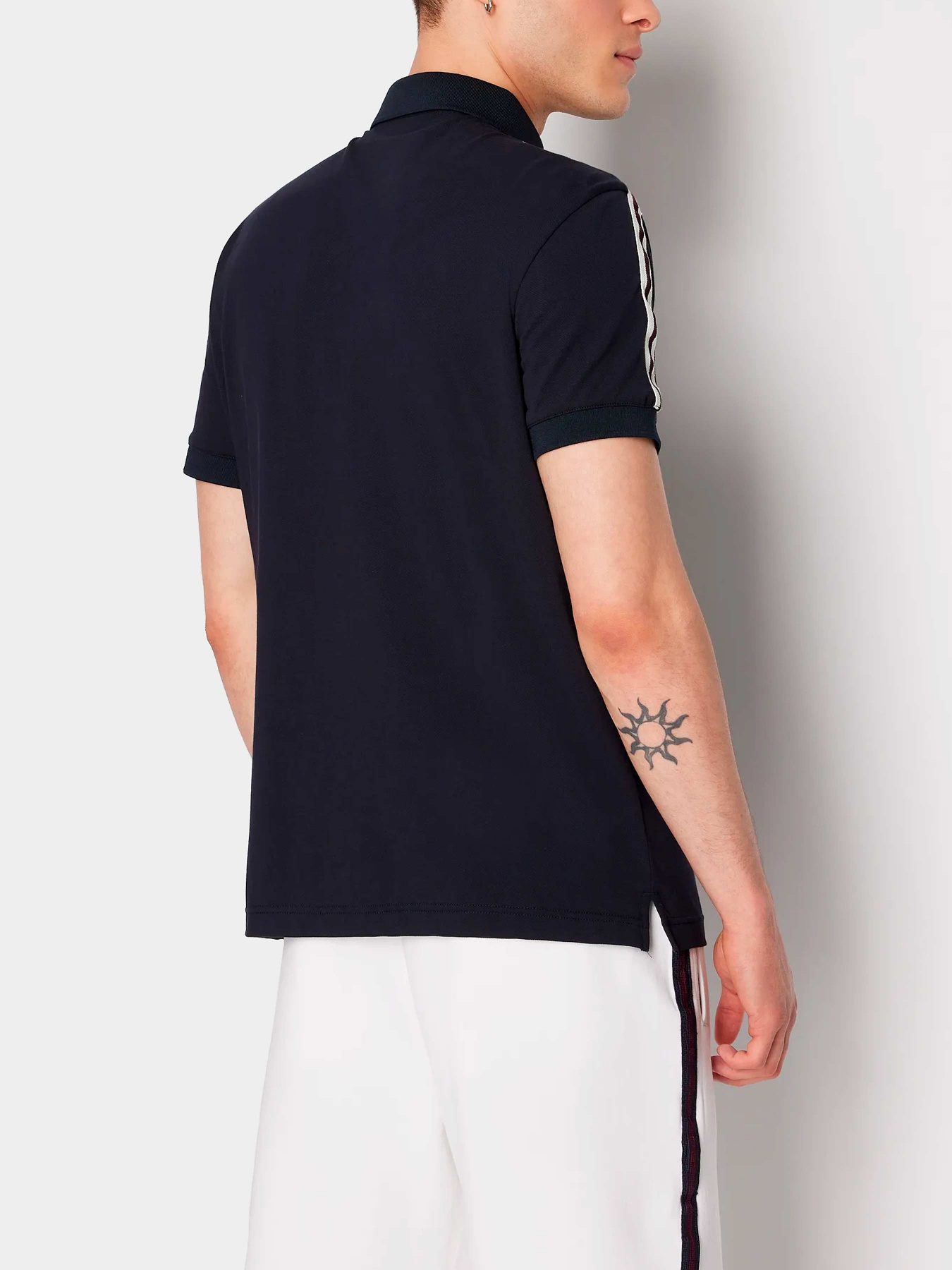Футболки и поло Armani Exchange модель 6RZFLD-ZJYCZ-1583 Фото