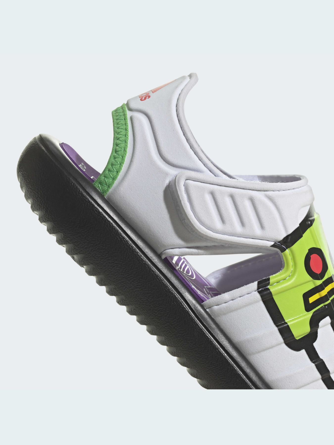 Сандалии Adidas x Disney модель GY5440 Сандалии Adidas x Disney модель GY5440 Фото