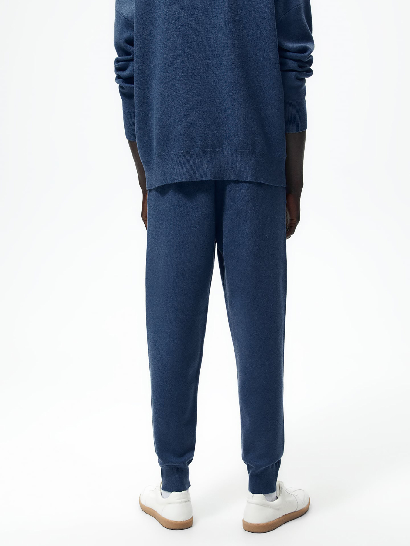 Спортивні штани ZARA модель 68028 Спортивні штани ZARA модель 68028 Фото