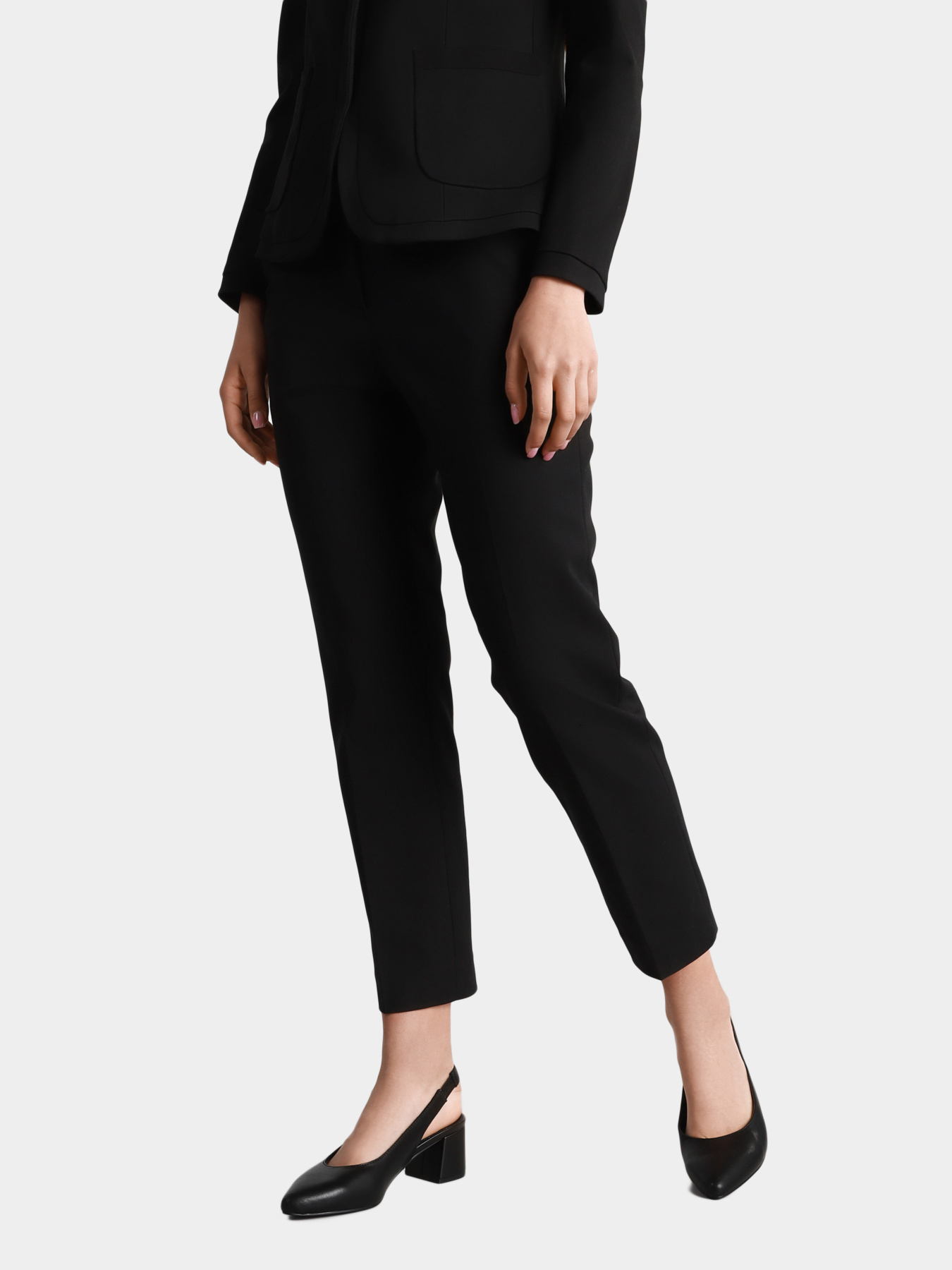 Брюки Emporio Armani модель 3K2P63-2NYSZ-0999 Фото