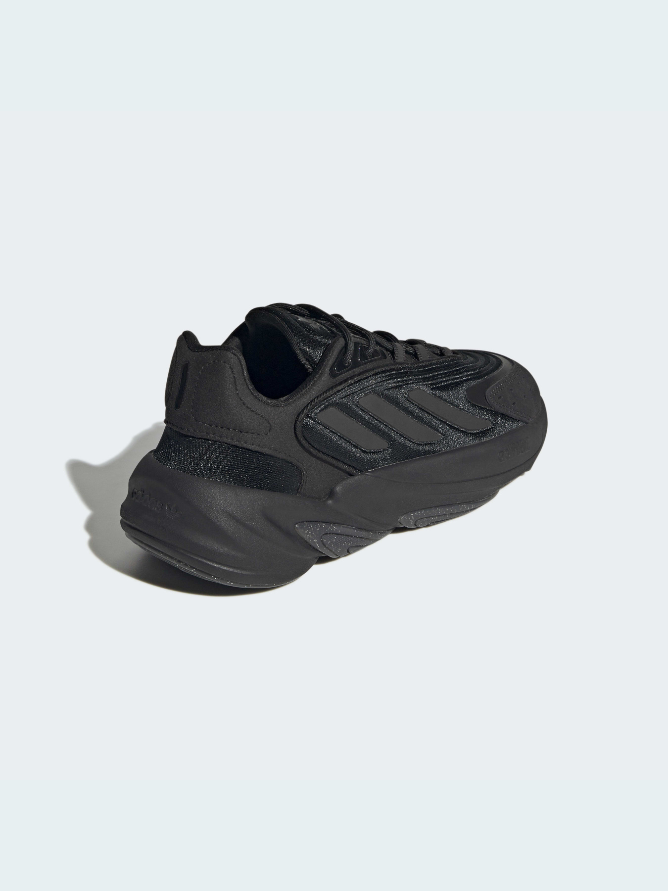 Кроссовки повседневные Adidas Ozweego модель H04268 Кроссовки повседневные Adidas Ozweego модель H04268 Фото