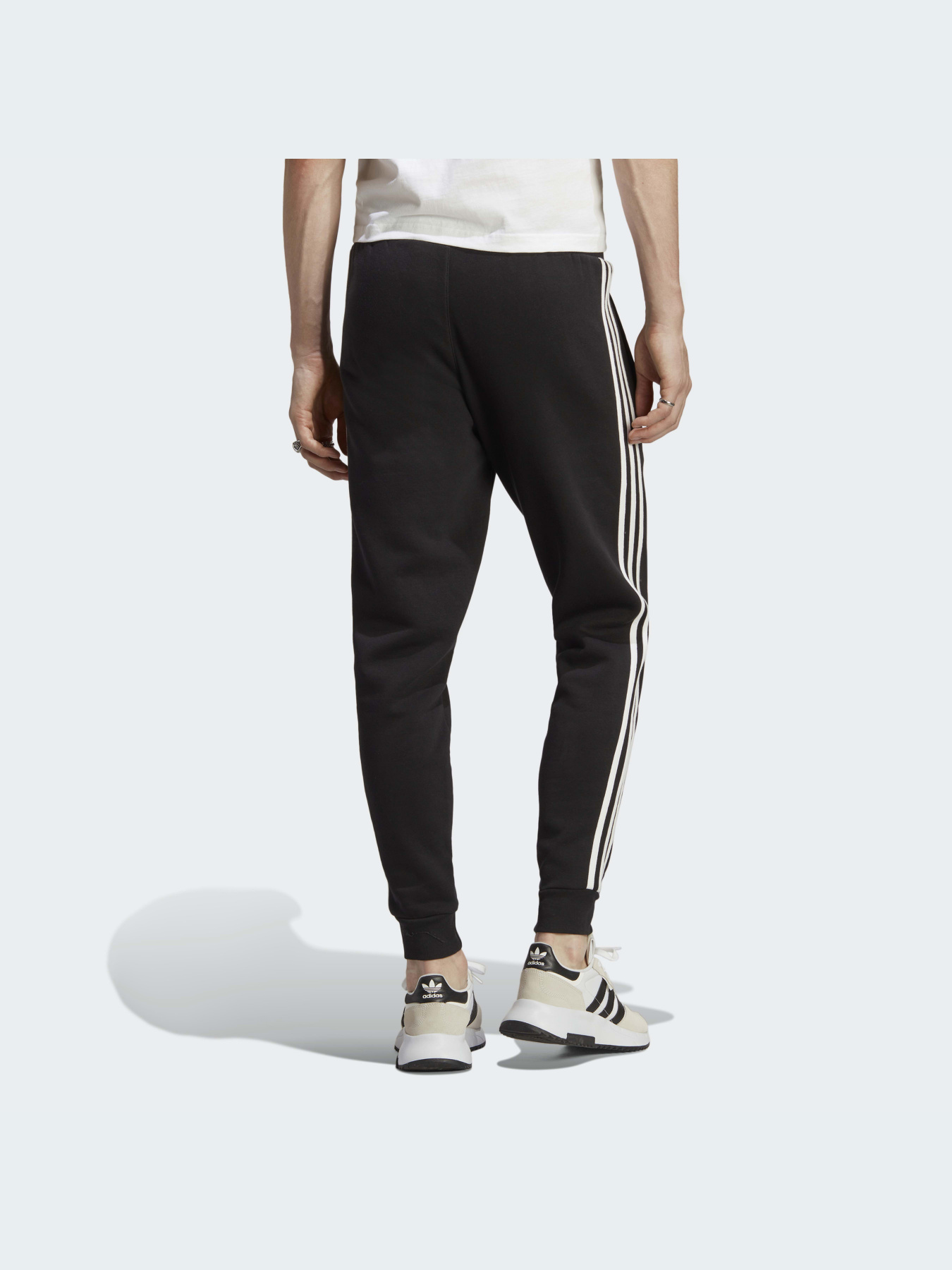 Повседневные штаны Adidas Adicolor модель GN3458 Фото