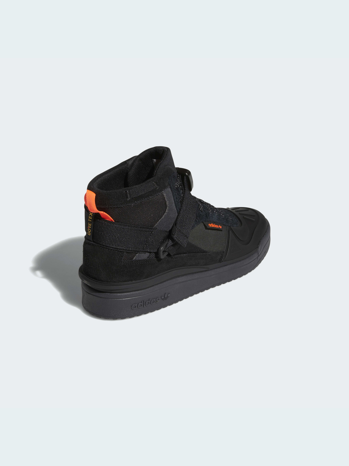 Кросівки Adidas Forum модель Q46363 Фото