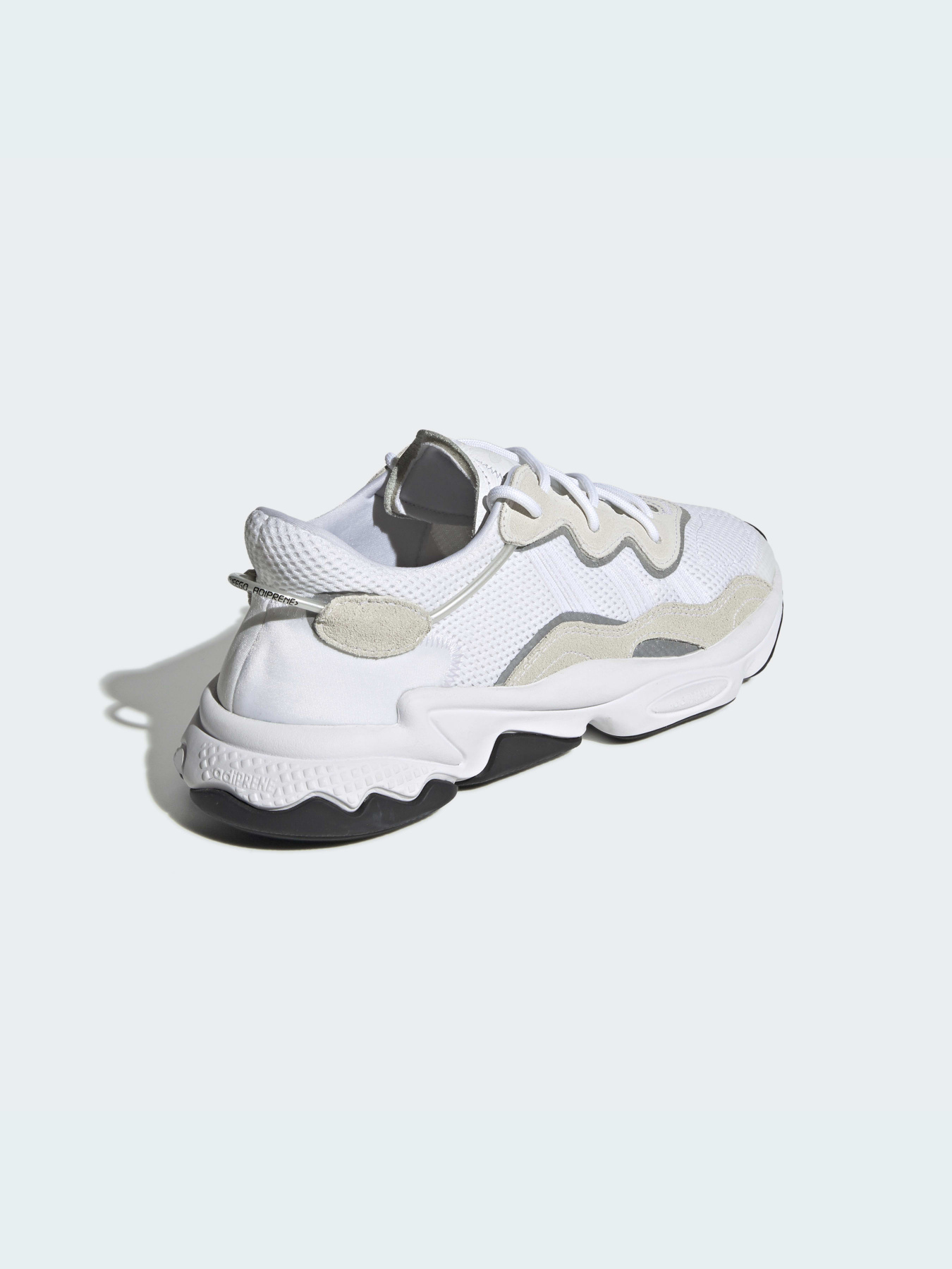 Кроссовки Adidas Ozweego модель EE6464 Фото