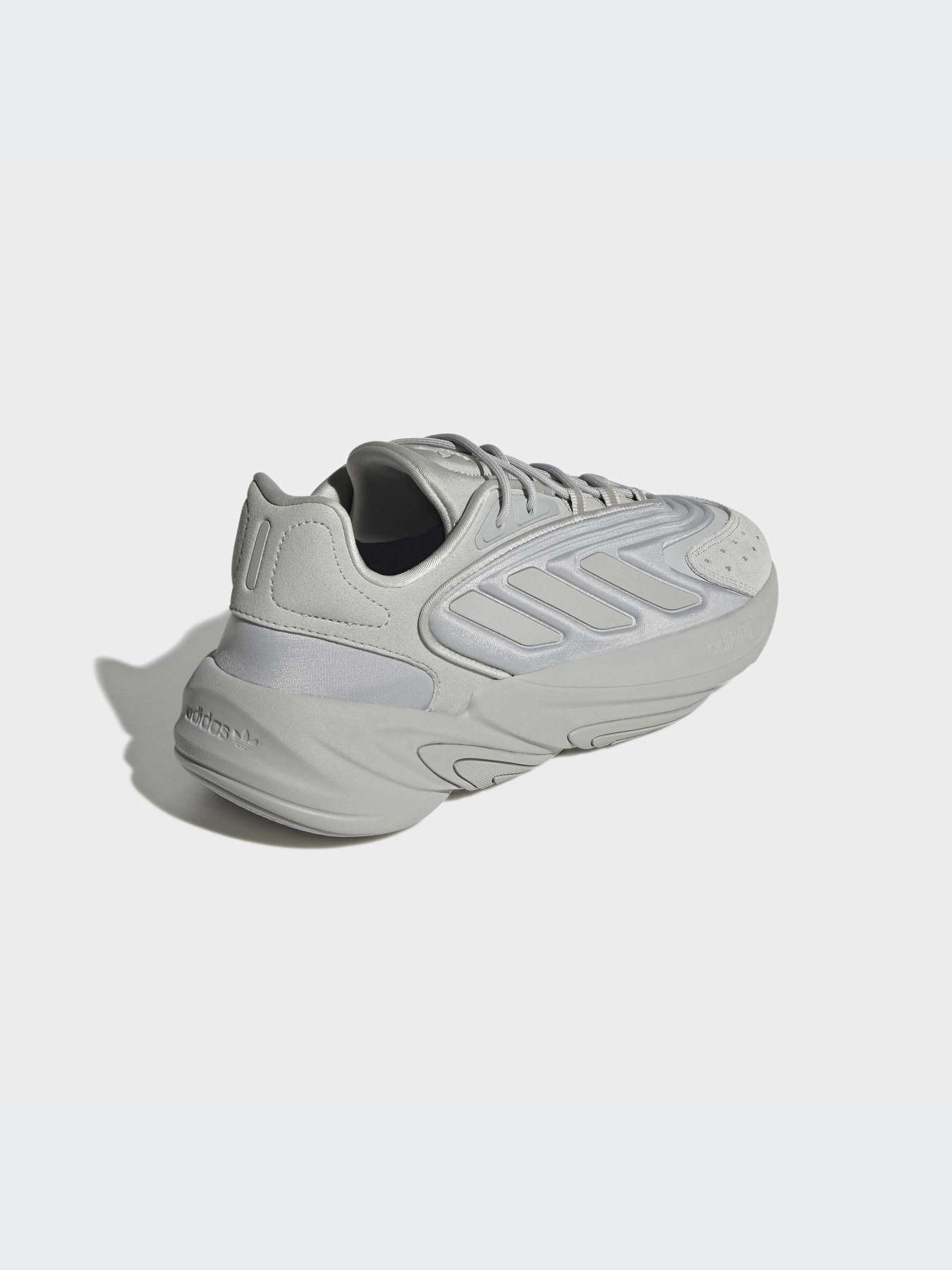 Кроссовки повседневные Adidas Ozweego модель H04252 Кроссовки повседневные Adidas Ozweego модель H04252 Фото