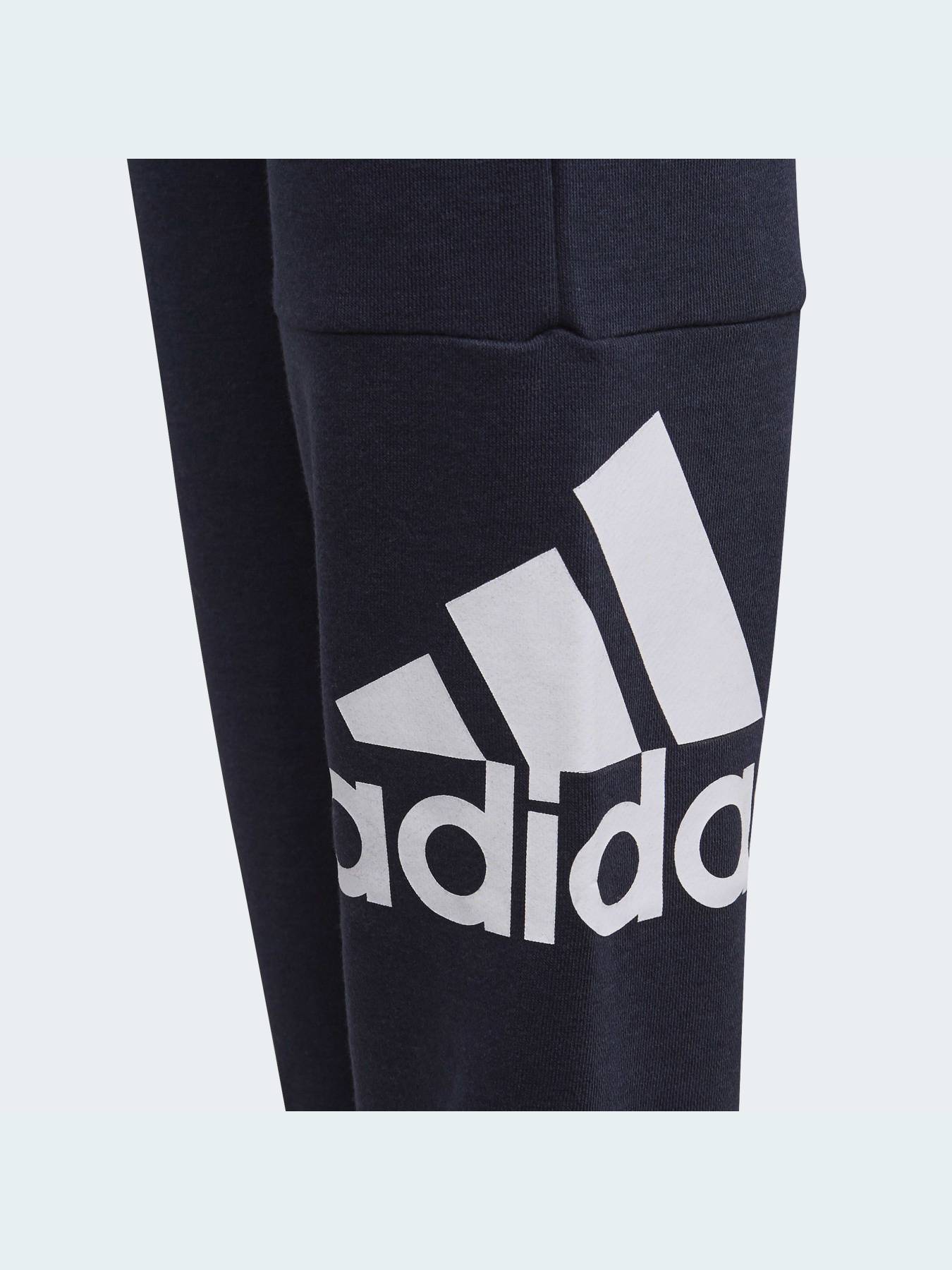 Штаны спортивные Adidas модель GN4036 Штаны спортивные Adidas модель GN4036 Фото