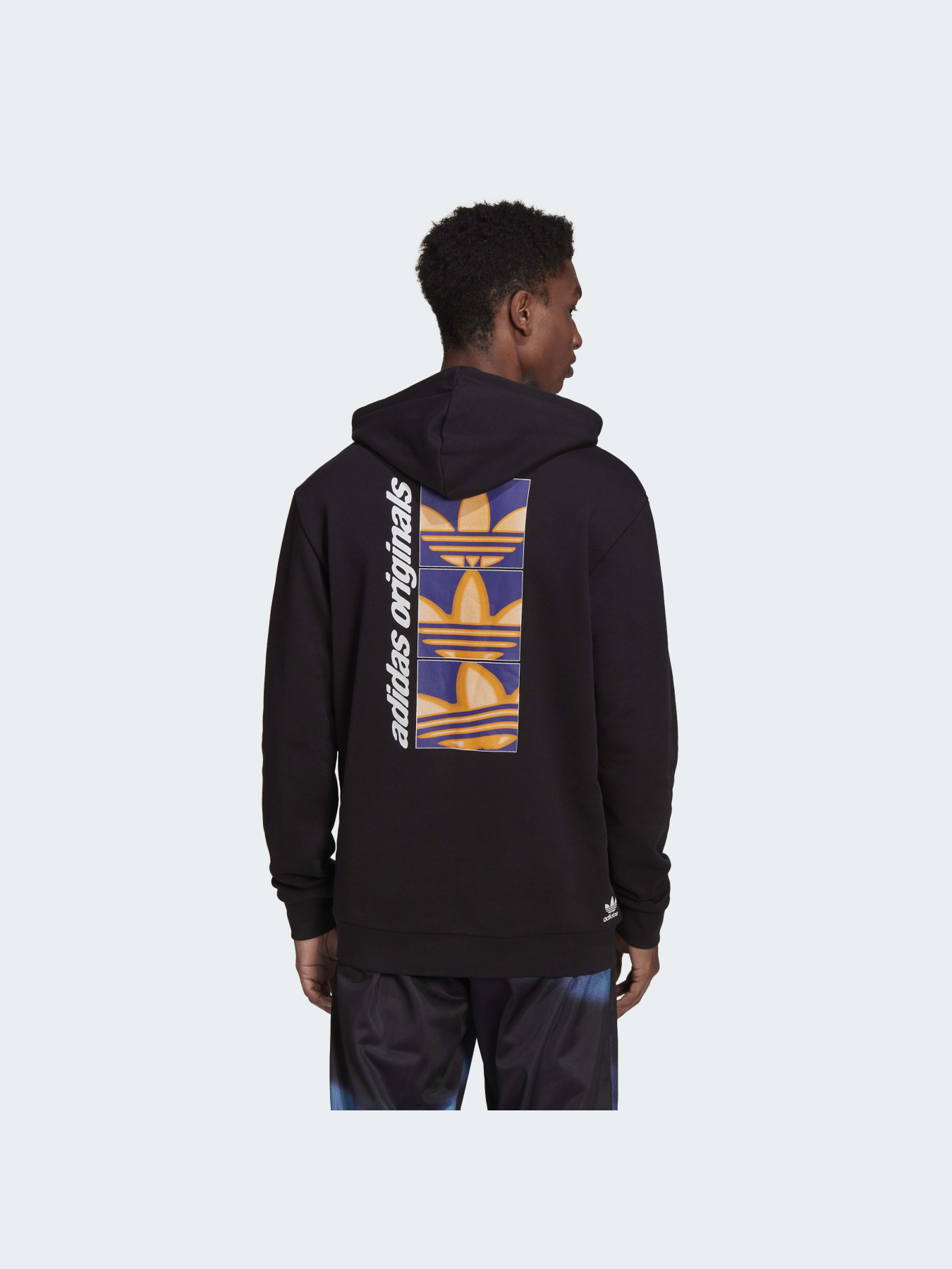 Худі Adidas Graphics модель HC7180 Худі Adidas Graphics модель HC7180 Фото