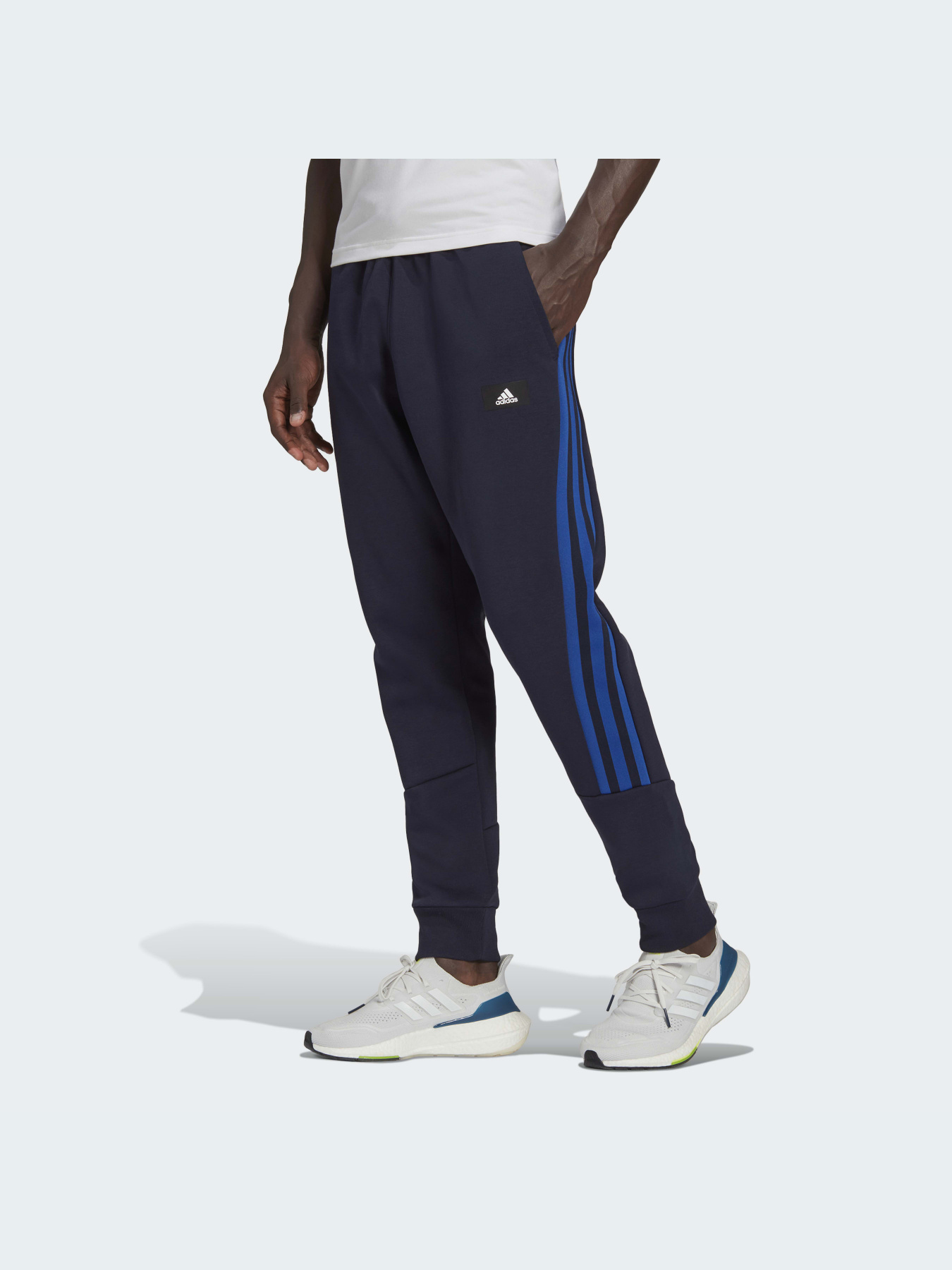 Штаны спортивные Adidas 3 Stripes модель HC5263 Фото