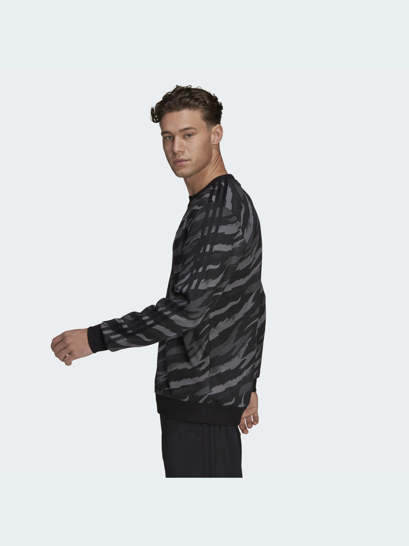 Свитшот Adidas модель HE1873 Фото