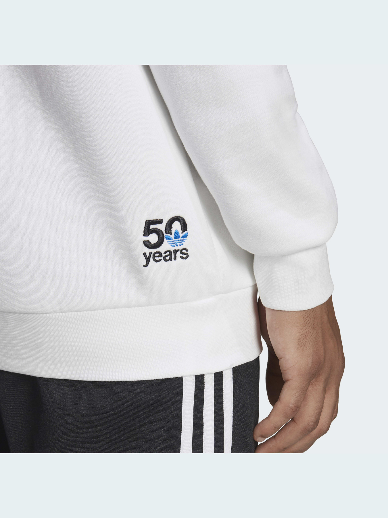 Худи Adidas Graphics модель HC7164 Фото