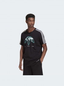 Футболка Adidas Graphics модель HF4906 Футболка Adidas Graphics модель HF4906 Фото
