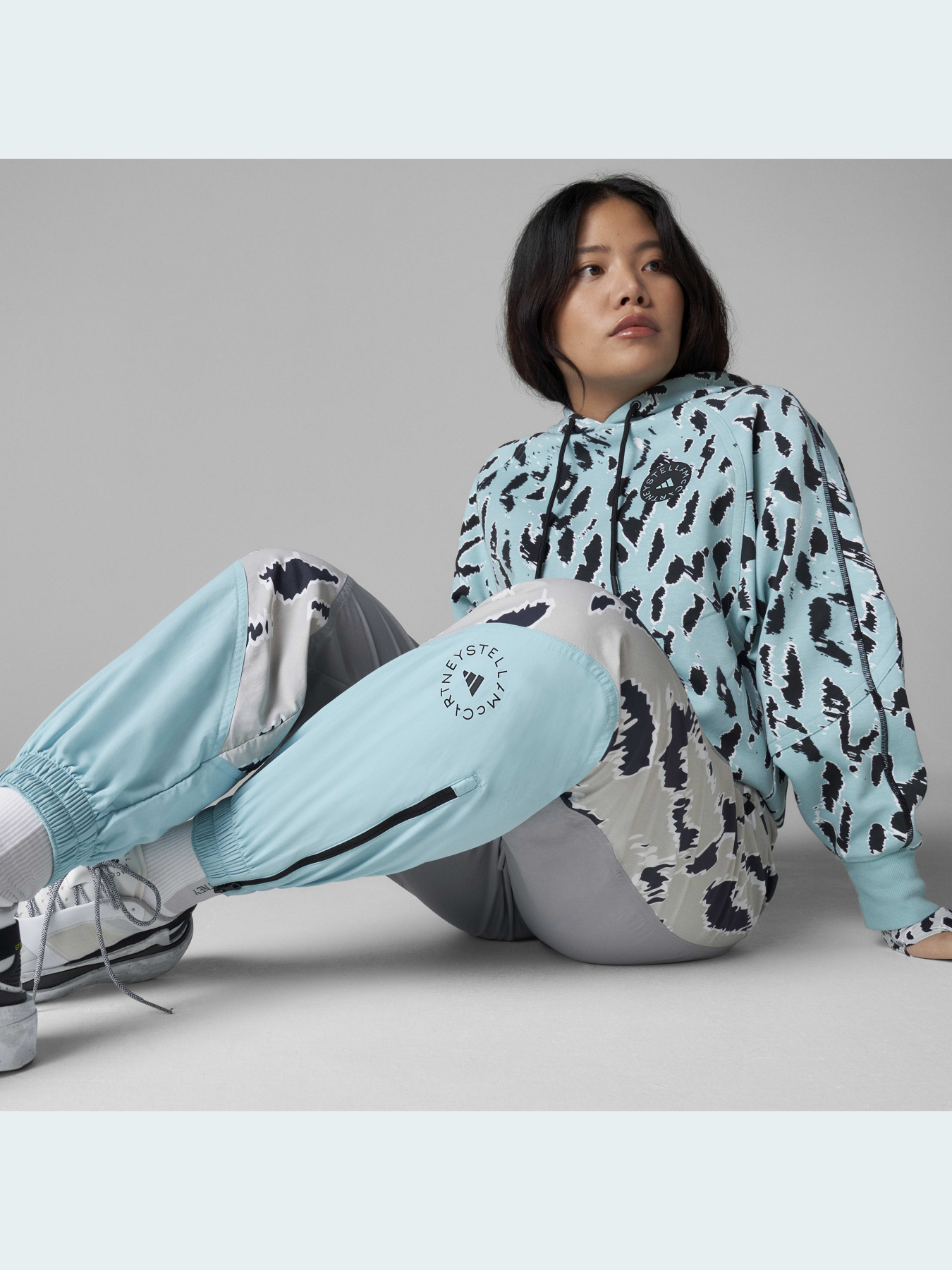 Джоггеры Adidas модель HA8967 Фото