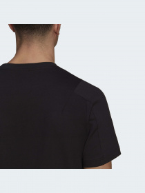 Футболка Adidas модель HE2238 Футболка Adidas модель HE2238 Фото