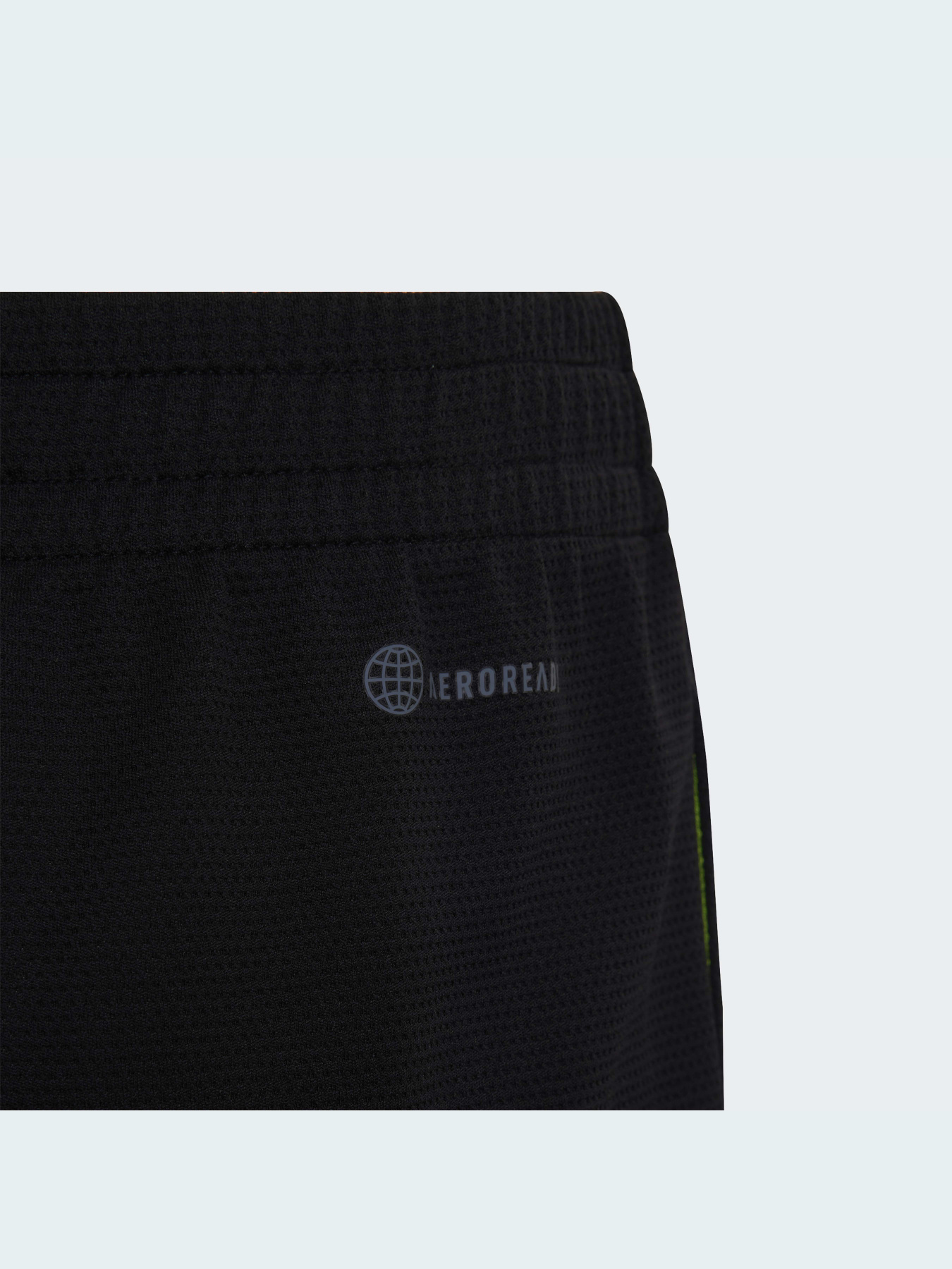 Повсякденні шорти Adidas модель HG6786 Фото