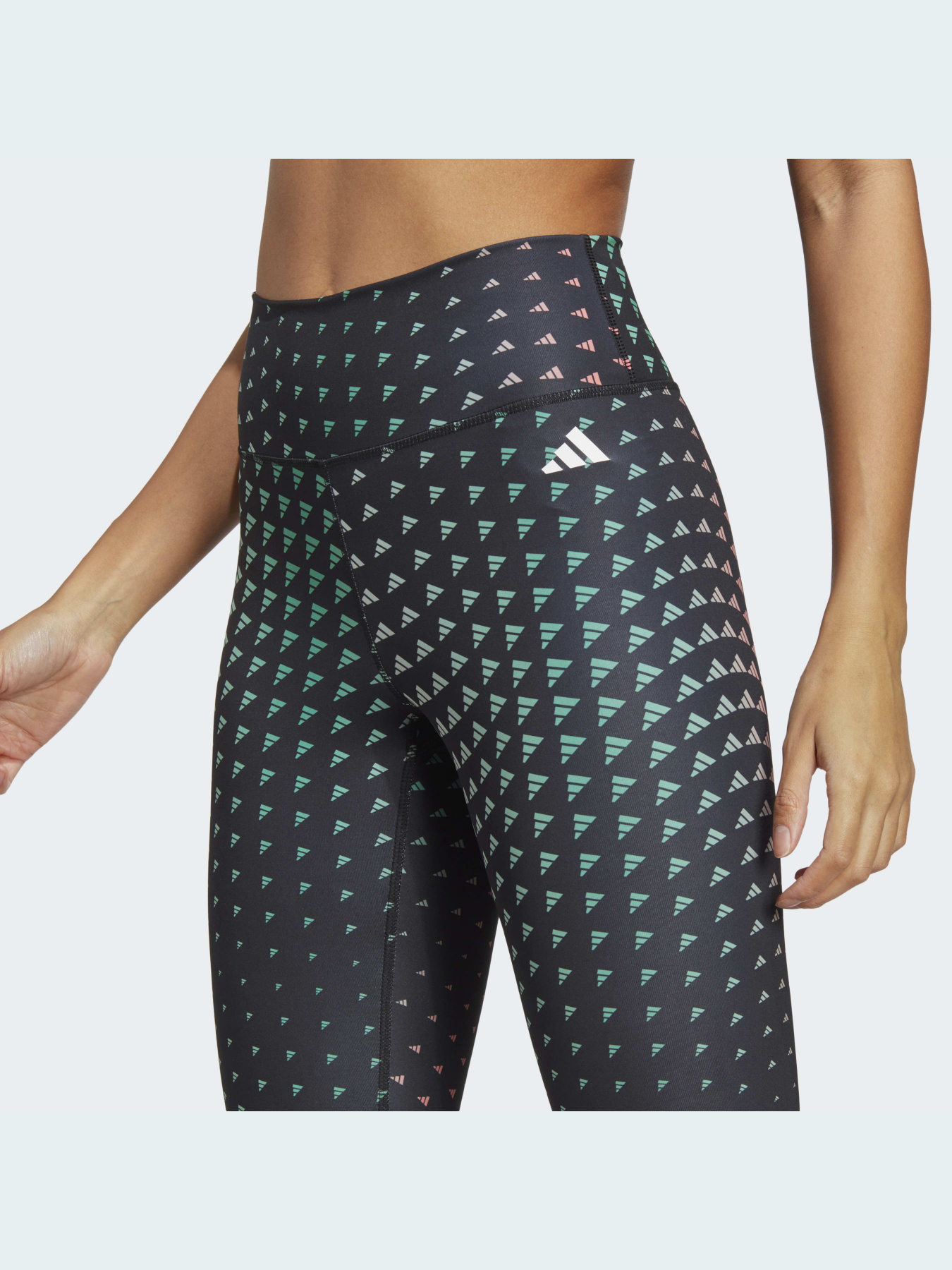 Леггинсы спортивные Adidas модель HT5435 Фото