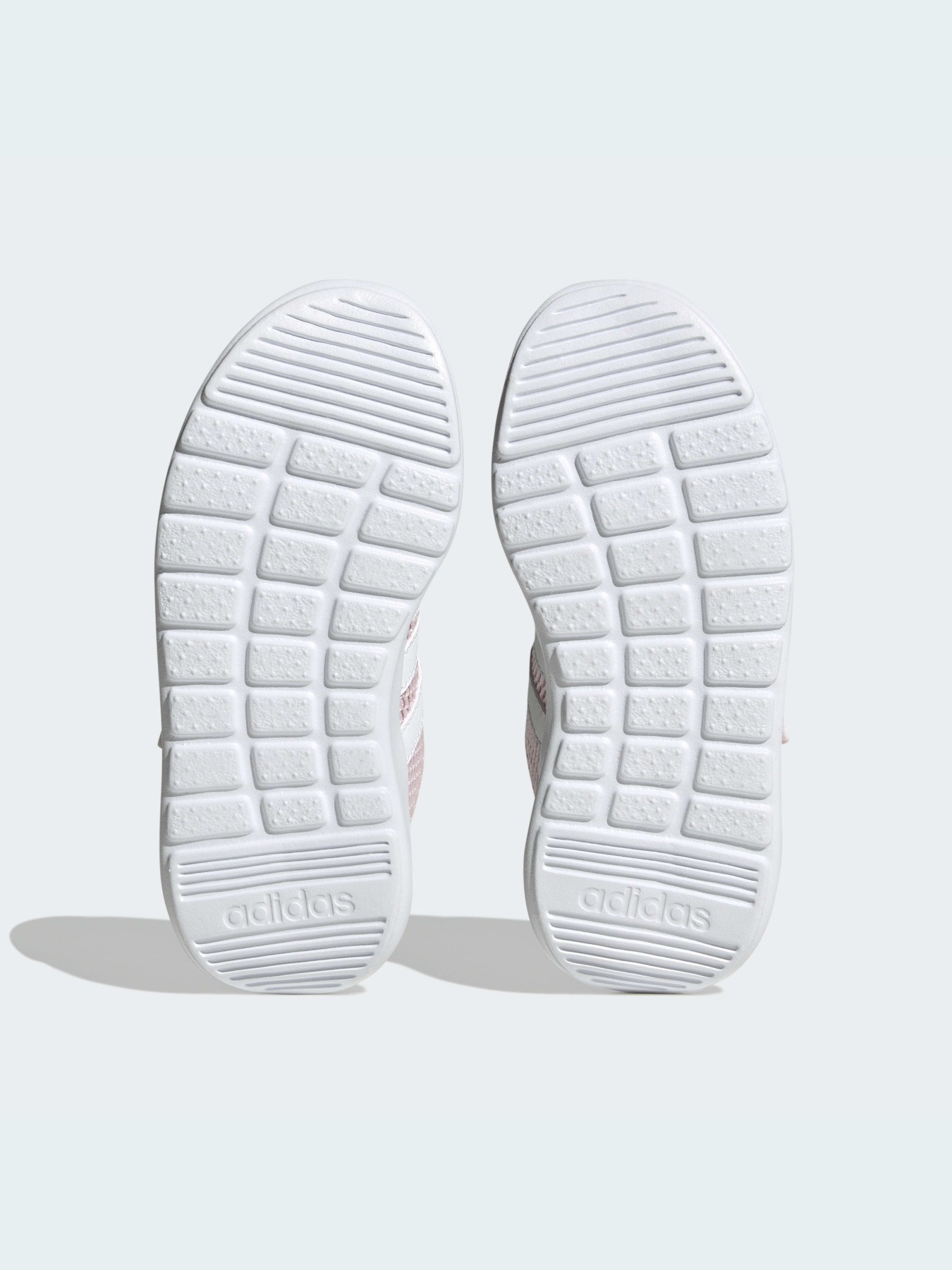 Кросівки повсякденні Adidas модель H03629 Кросівки повсякденні Adidas модель H03629 Фото