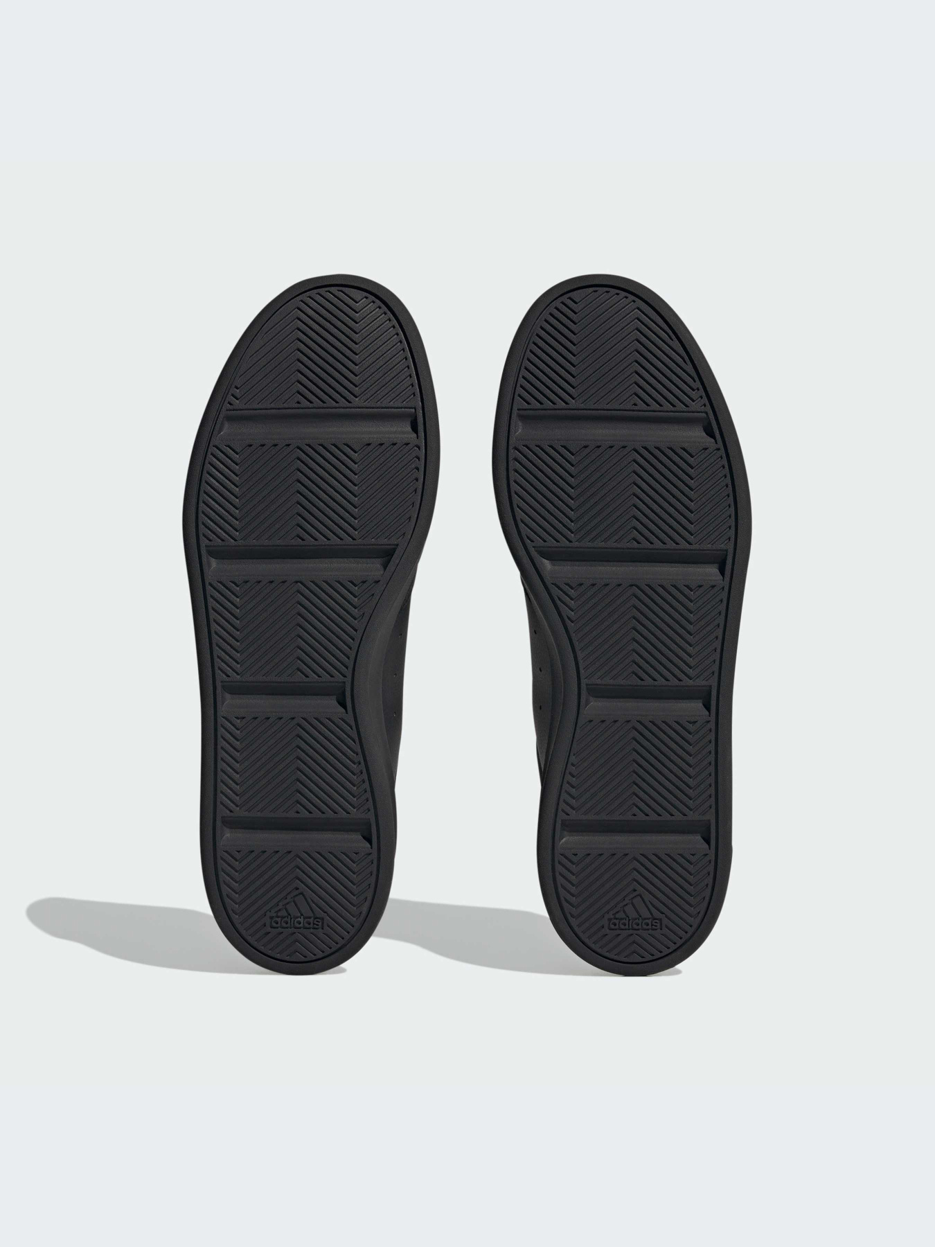 Кроссовки повседневные Adidas модель IF3000 Фото