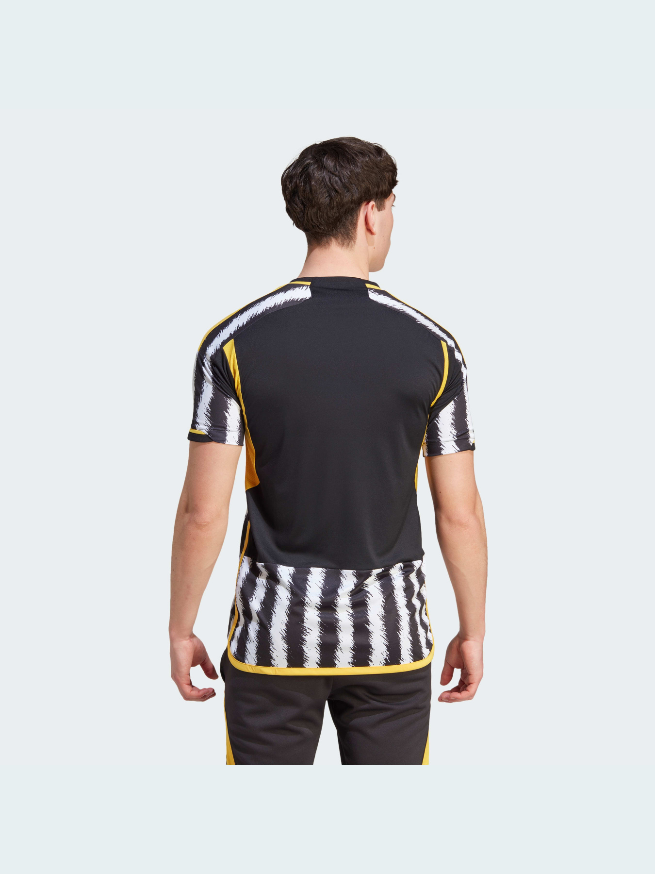 Спортивная футболка Adidas модель HR8256 Фото