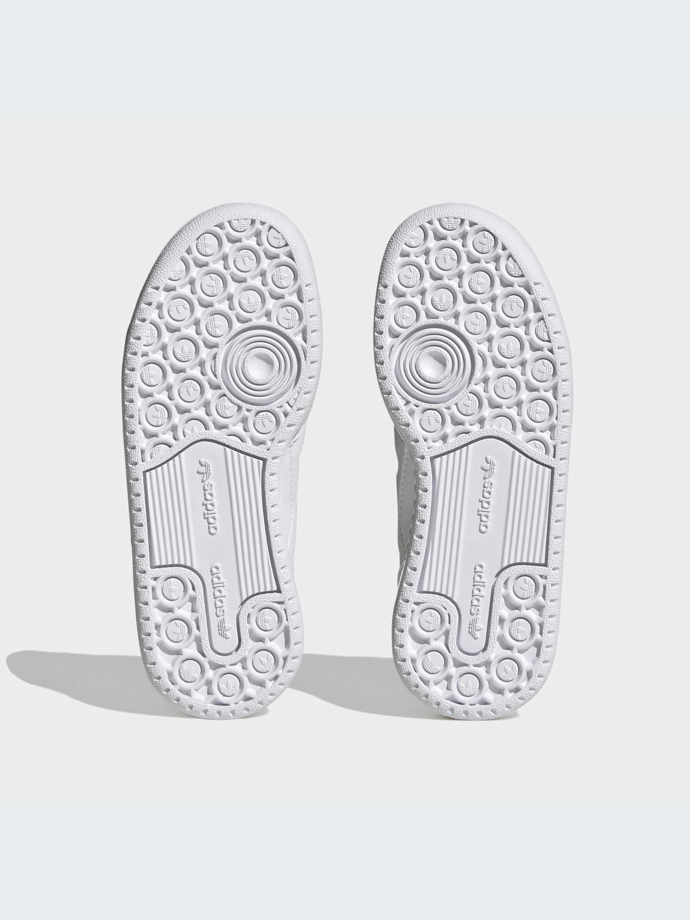 Кроссовки повседневные Adidas Forum модель HP6246 Фото