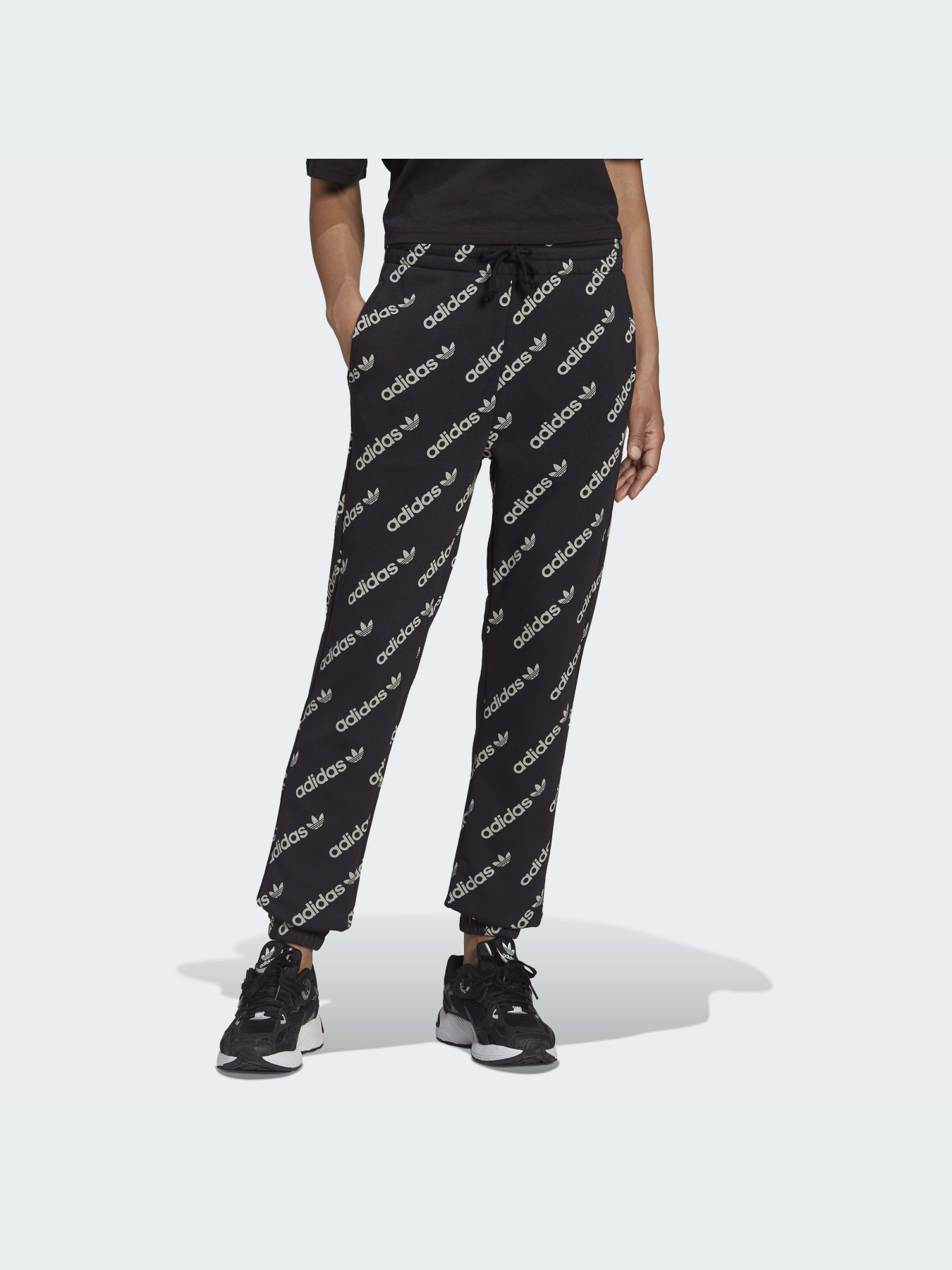 Повседневные штаны Adidas модель HM4887 Фото