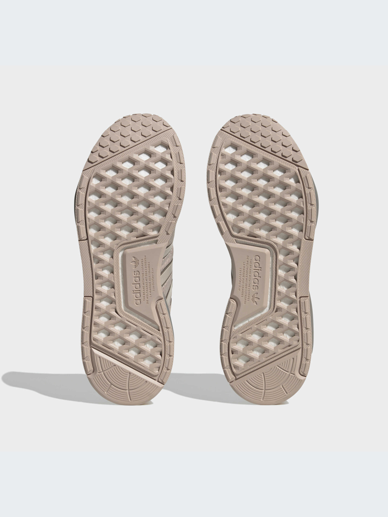 Кроссовки Adidas NMD модель FZ6496 Фото