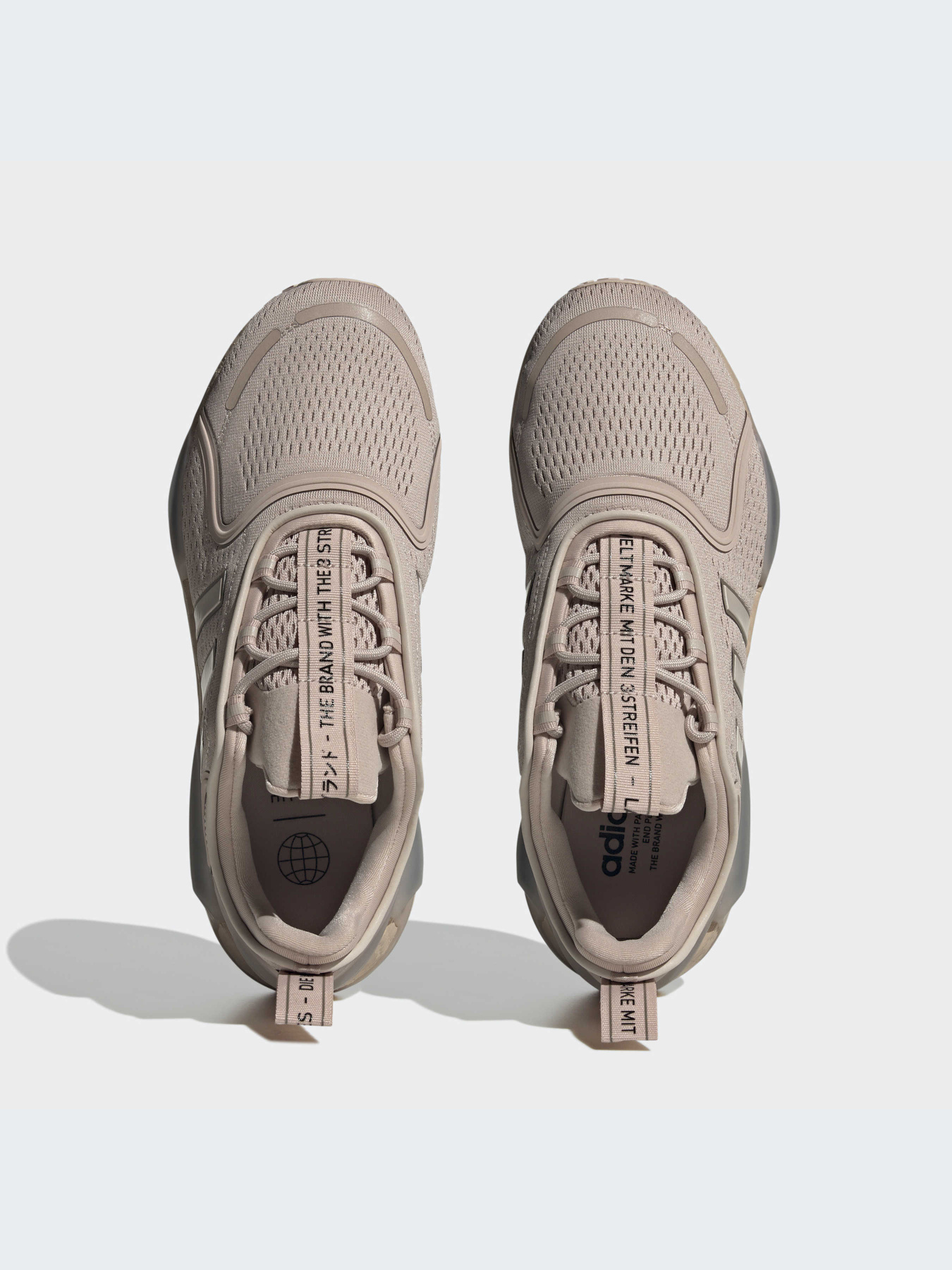 Кроссовки повседневные Adidas NMD модель FZ6496 Фото