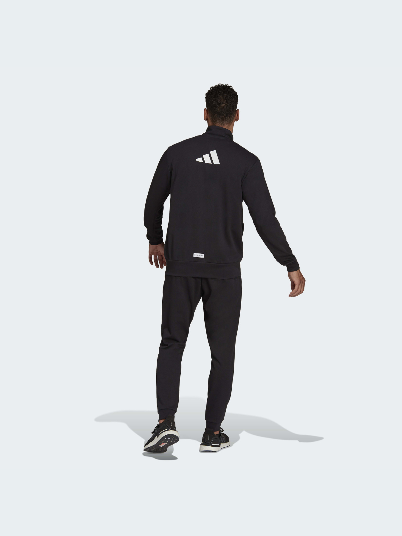 Спортивный костюм Adidas модель HE2228 Фото