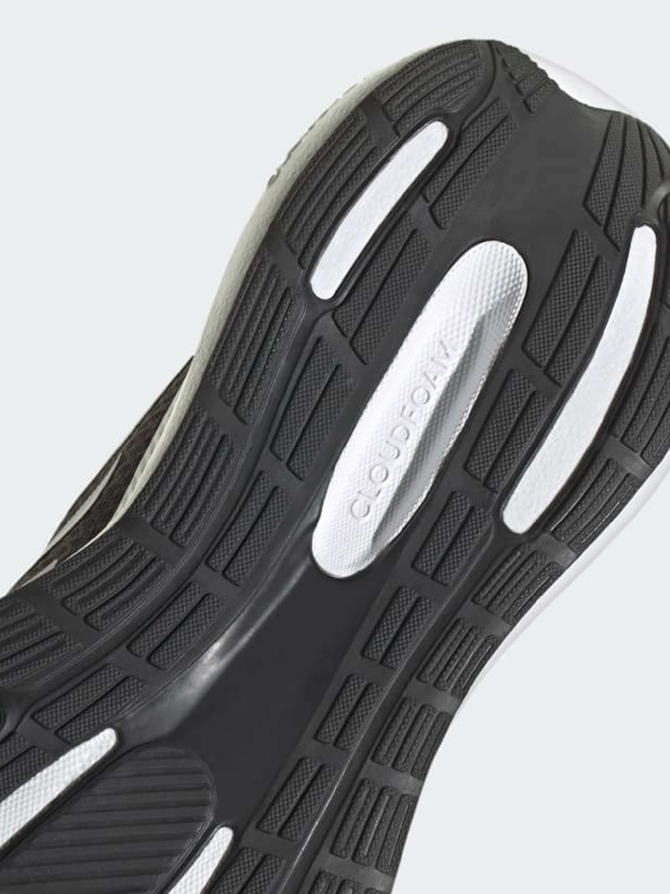 Кроссовки Adidas модель HP7556 Фото