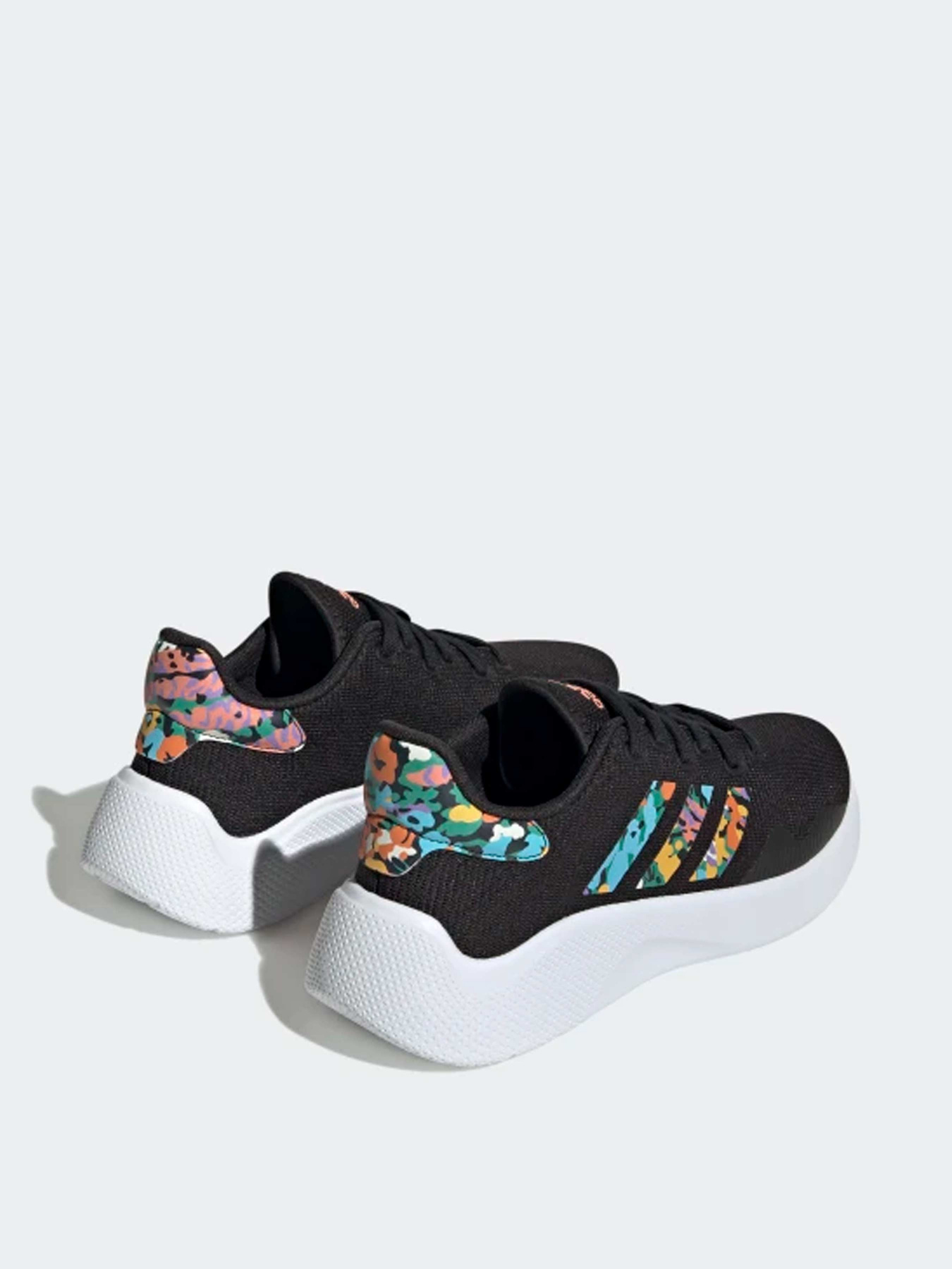 Кроссовки Adidas модель HQ1726 Фото
