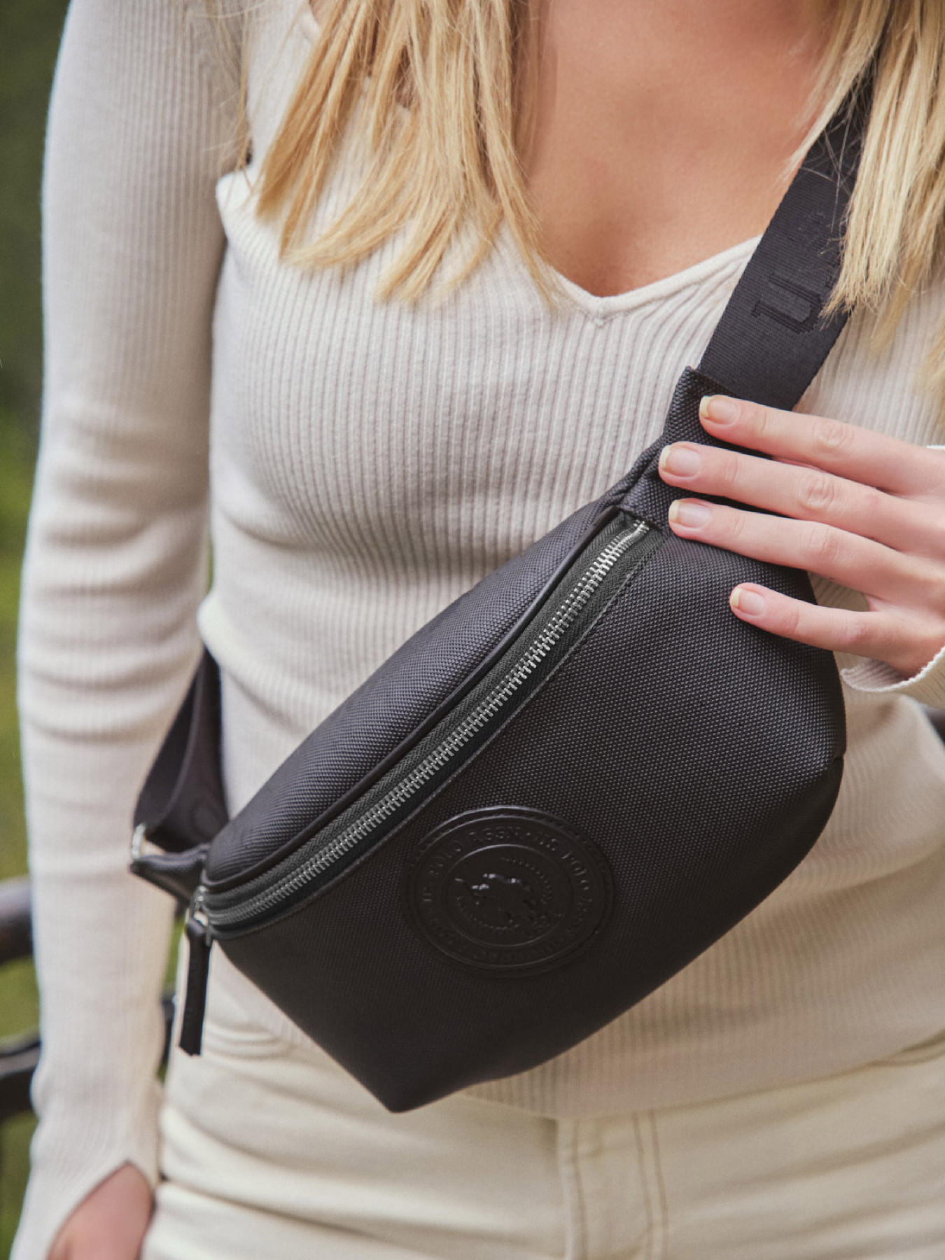 Поясная сумка US Polo модель US22609.VR046 Фото