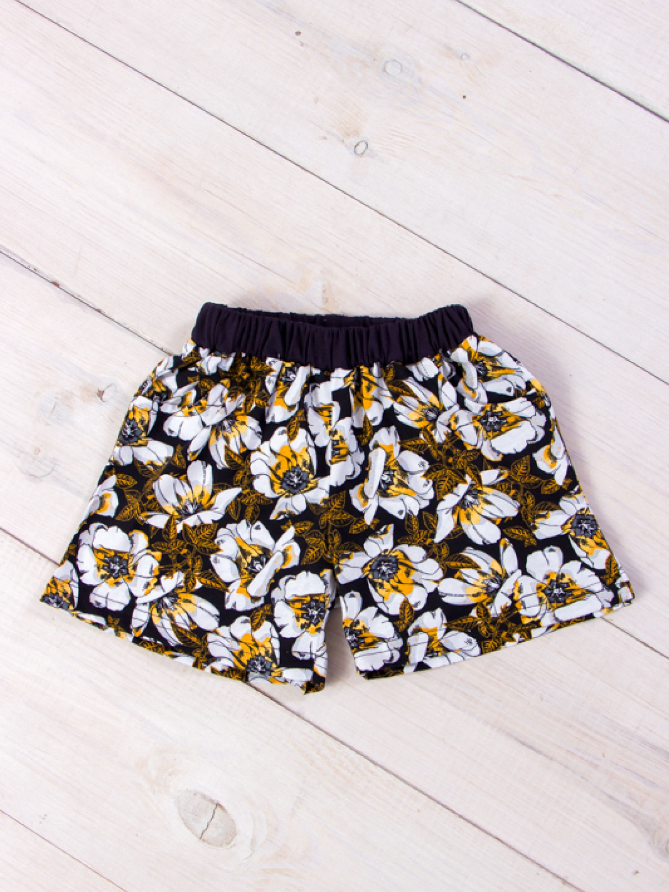 Шорты Носи своє модель 6262-002-kvti-burshtin-na-chornomu-chorn-sinj Фото