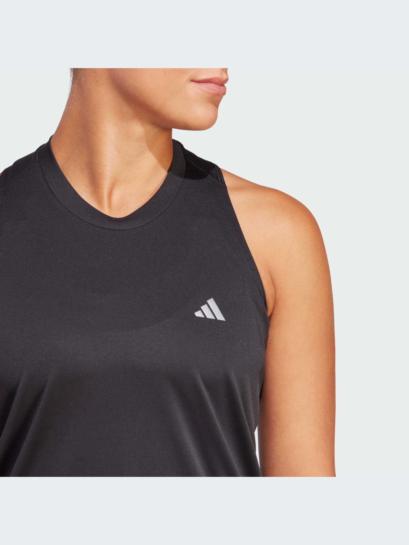 Спортивная майка Adidas модель HZ0101 Спортивная майка Adidas модель HZ0101 Фото