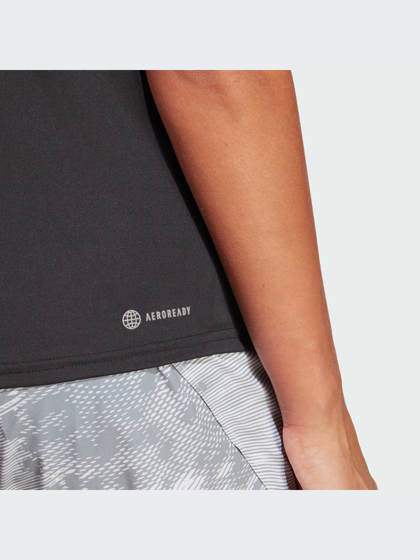 Спортивная майка Adidas модель HZ0101 Спортивная майка Adidas модель HZ0101 Фото