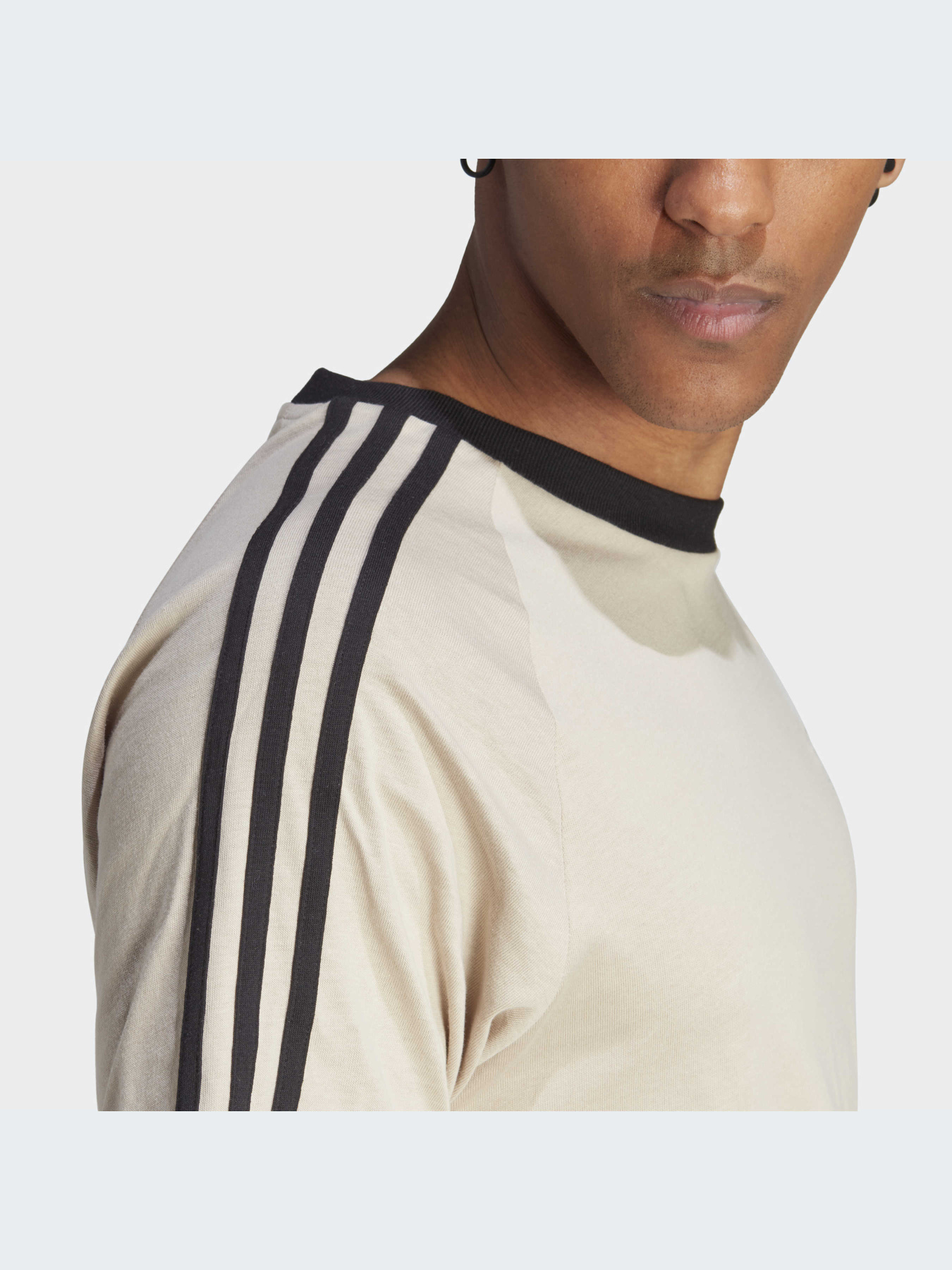 Футболка Adidas Adicolor модель IM2079 Фото