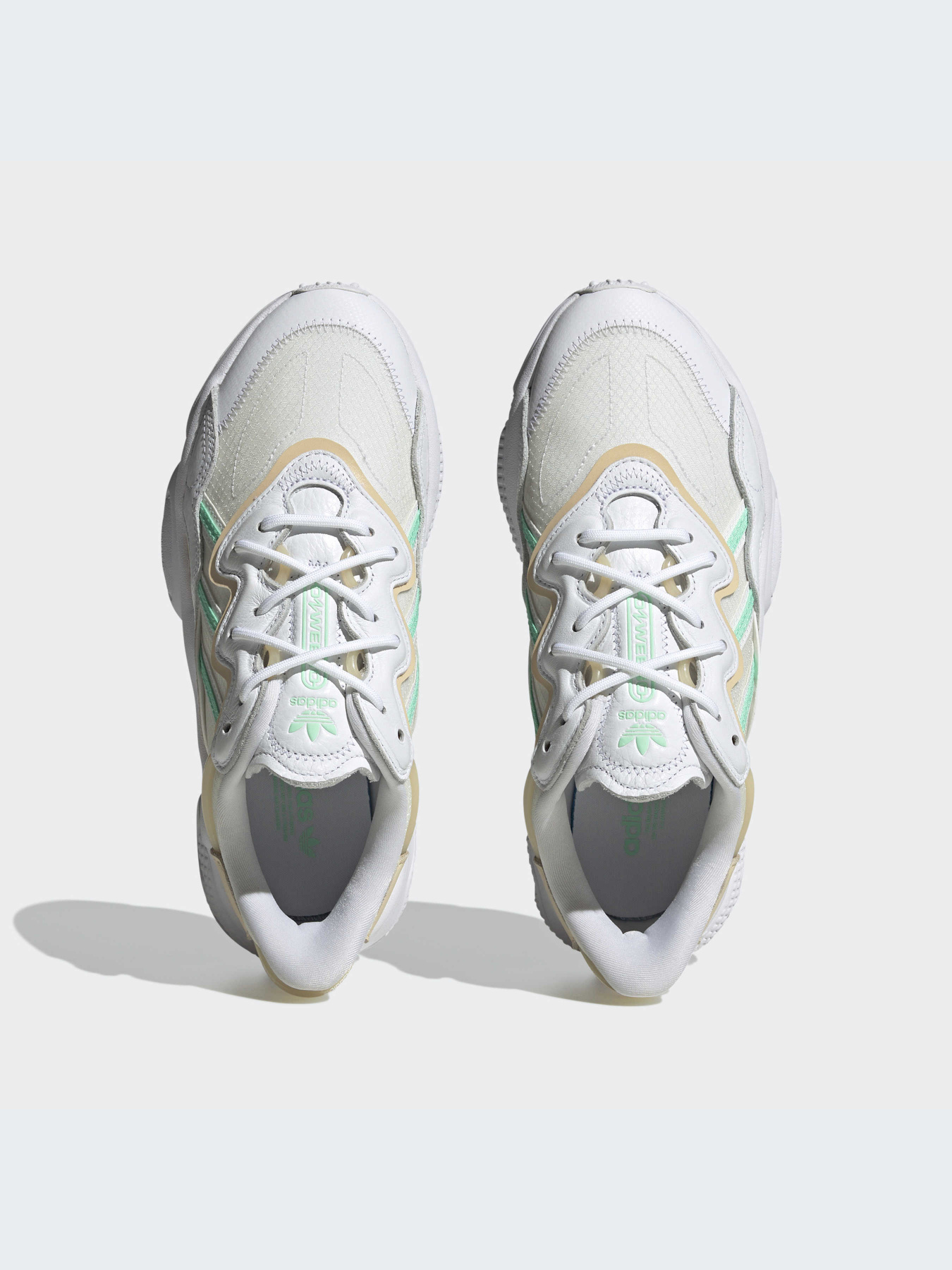 Кросівки Adidas Ozweego модель GW4650 Фото