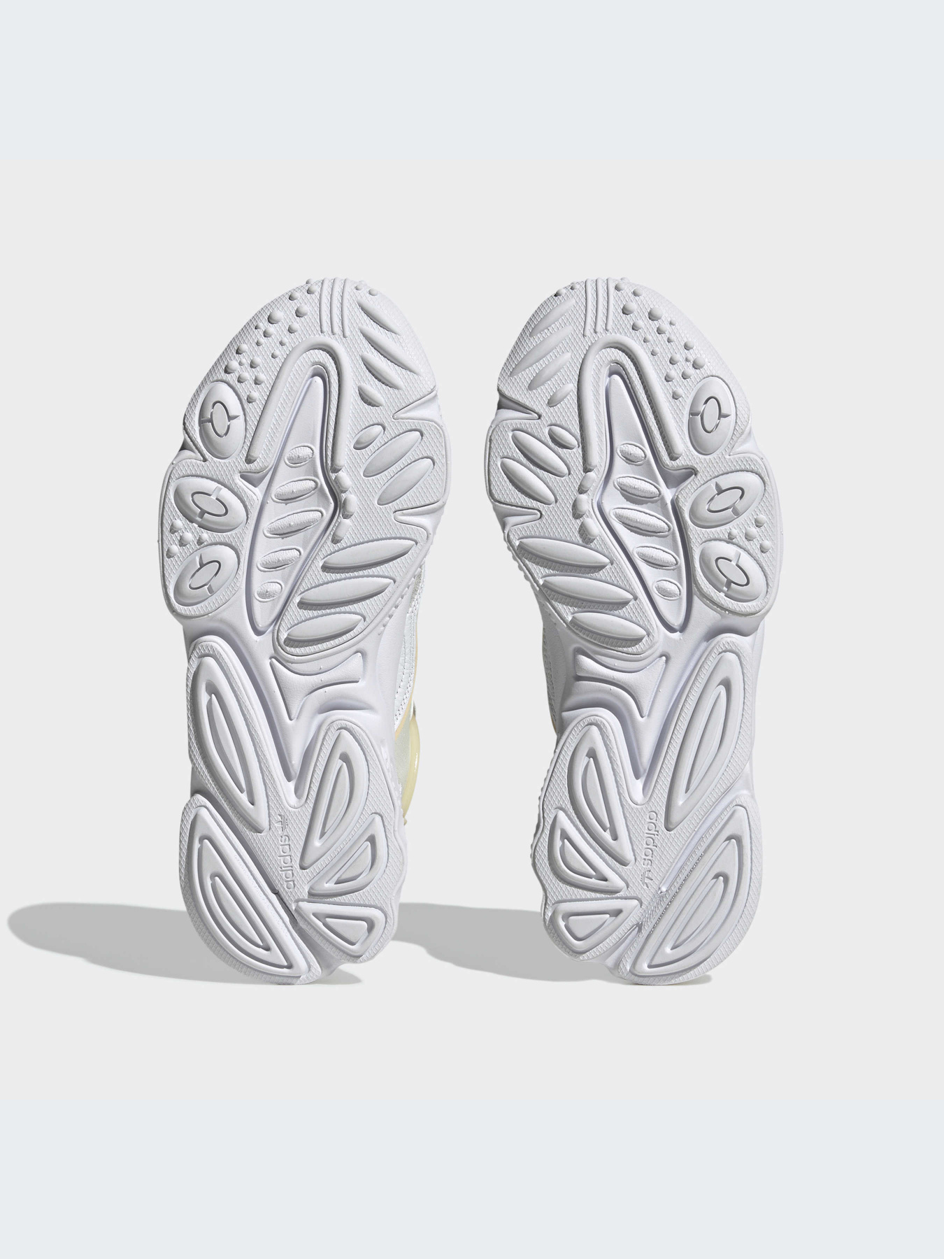 Кросівки Adidas Ozweego модель GW4650 Фото