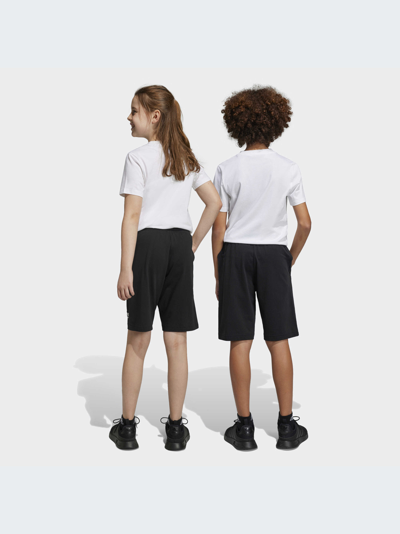 Шорти Adidas модель HY4718 Фото