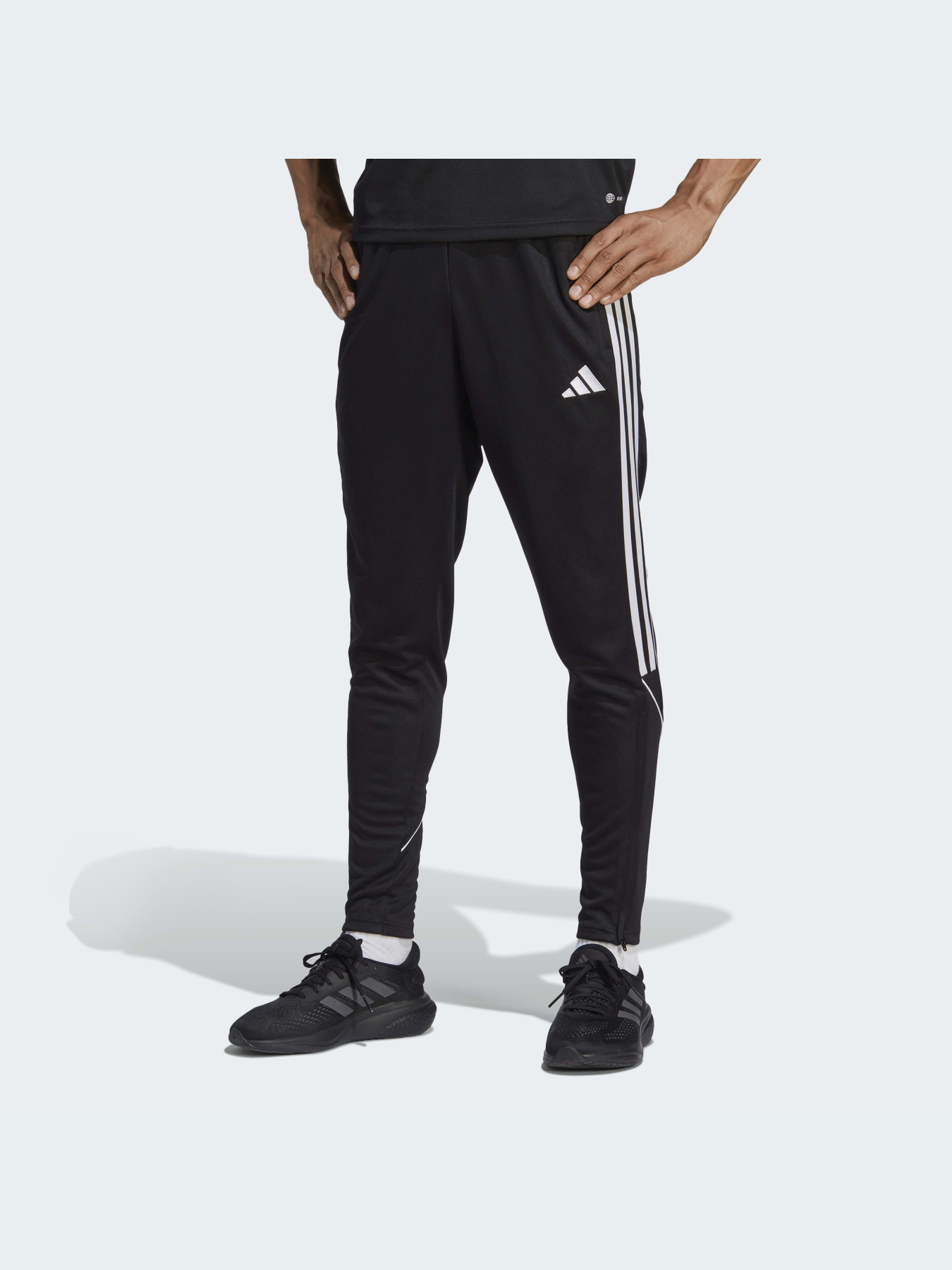 Спортивні штани Adidas Tiro модель HS7232 Спортивні штани Adidas Tiro модель HS7232 Фото