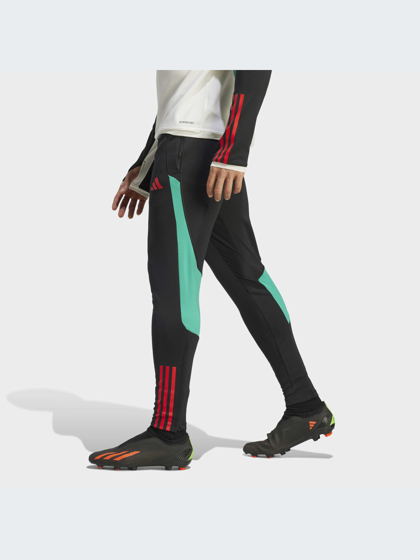 Штаны спортивные Adidas модель IA8481 Фото