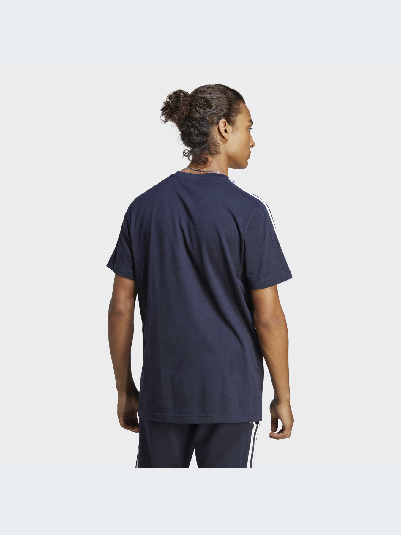 Футболка Adidas модель IC9335 Футболка Adidas модель IC9335 Фото