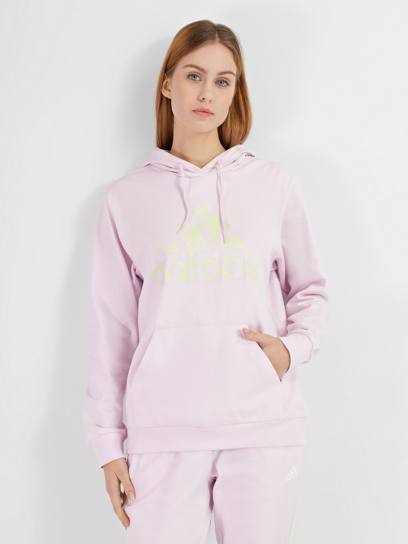 Худи и свитшоты Adidas модель HF4636 Фото