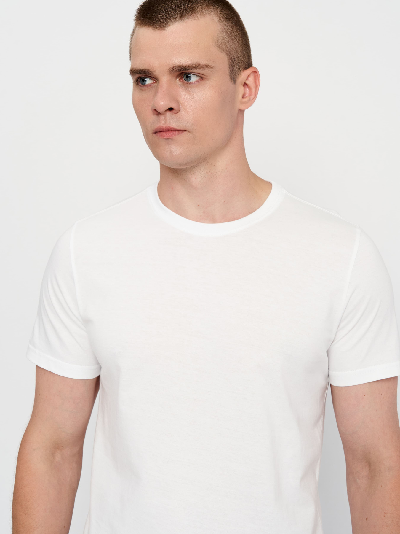 Футболка Роза модель 210135_10 Фото