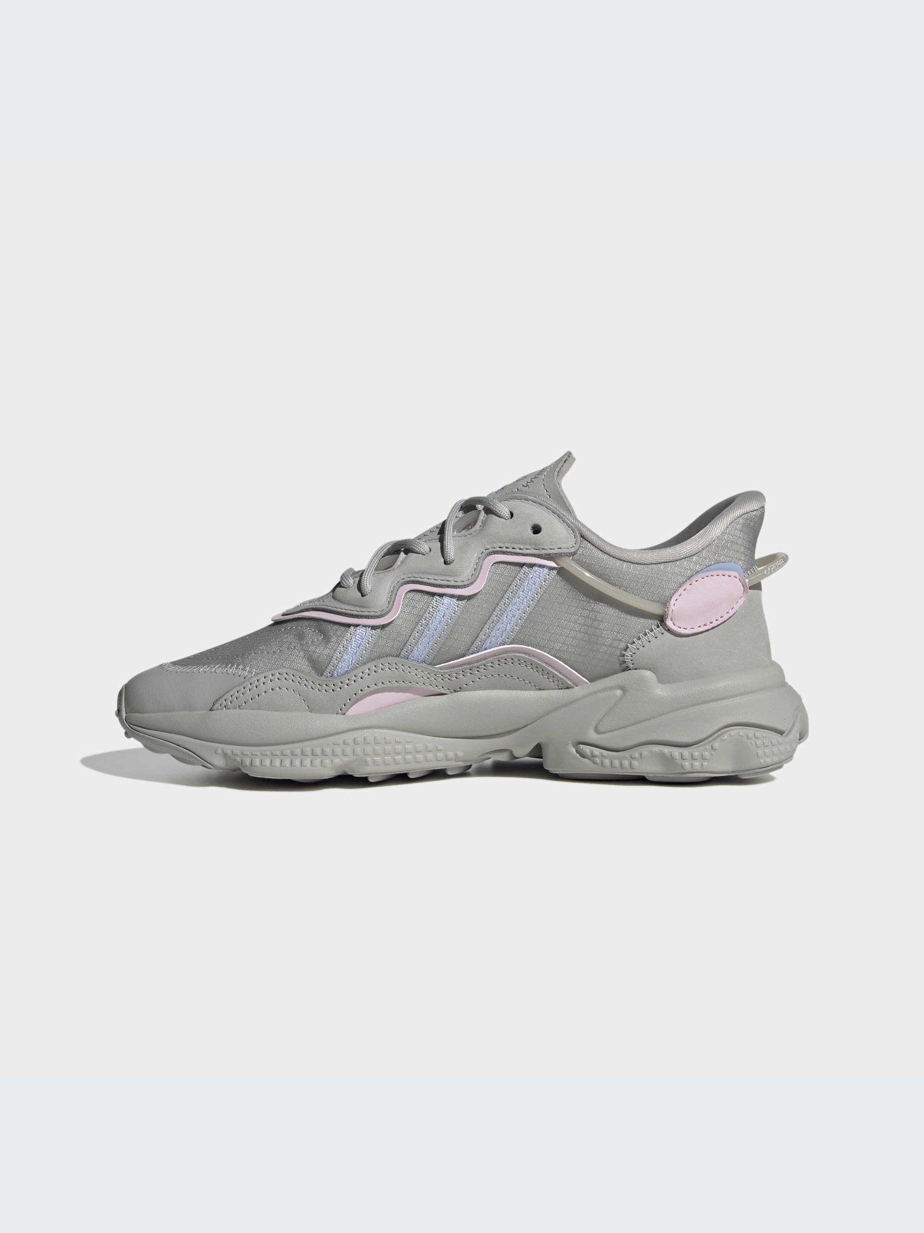 Кроссовки Adidas Ozweego модель GY4907 Фото