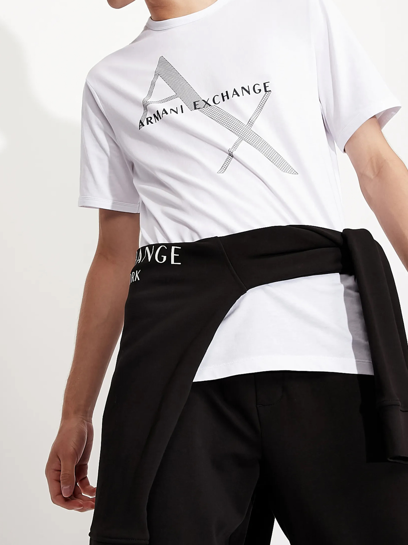 Футболки и поло Armani Exchange модель 8NZT76-Z8H4Z-1100 Фото