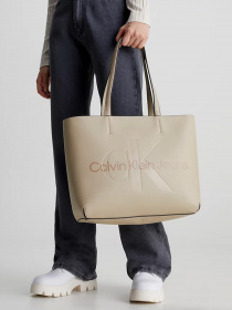 Сумки Calvin Klein модель K60K610276-PBC Фото