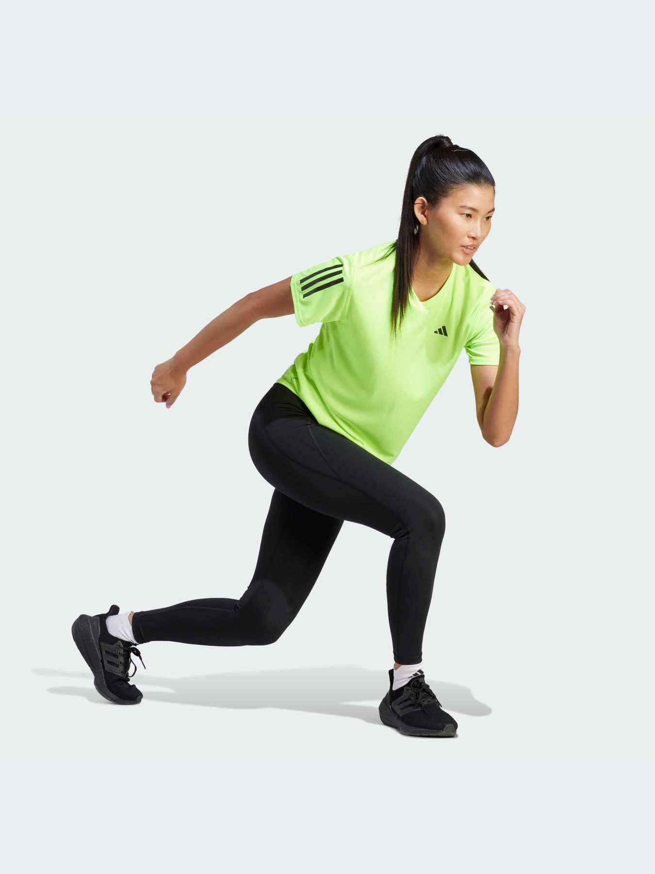 Футболка спортивная Adidas модель IL4133 Фото