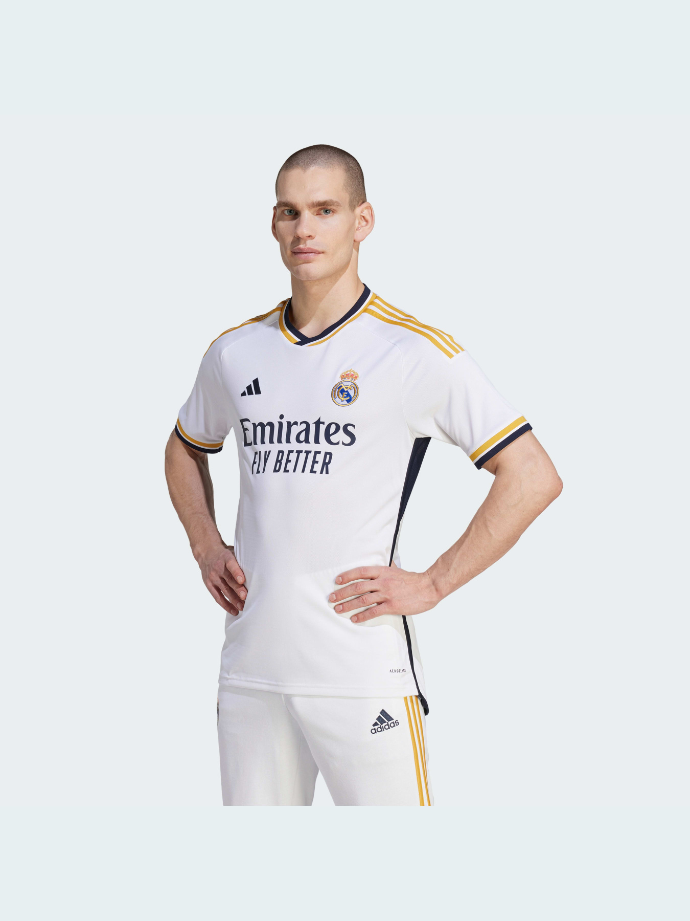 Футболка спортивная Adidas модель HR3796 Футболка спортивная Adidas модель HR3796 Фото